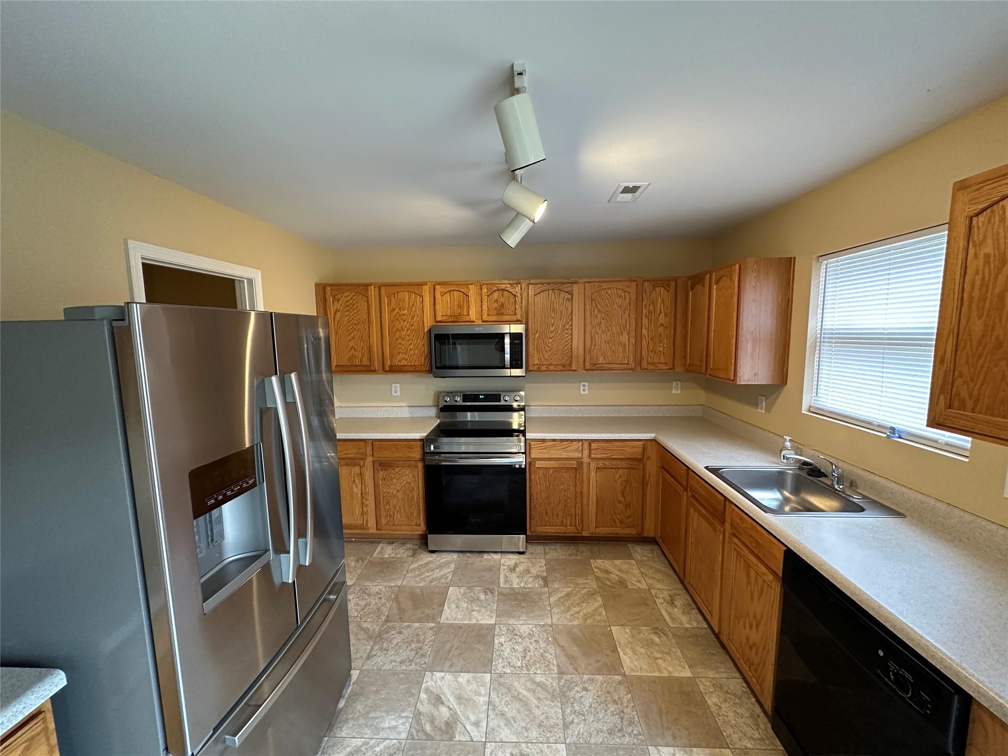 8125 Rosberg Lane Property Photo 11