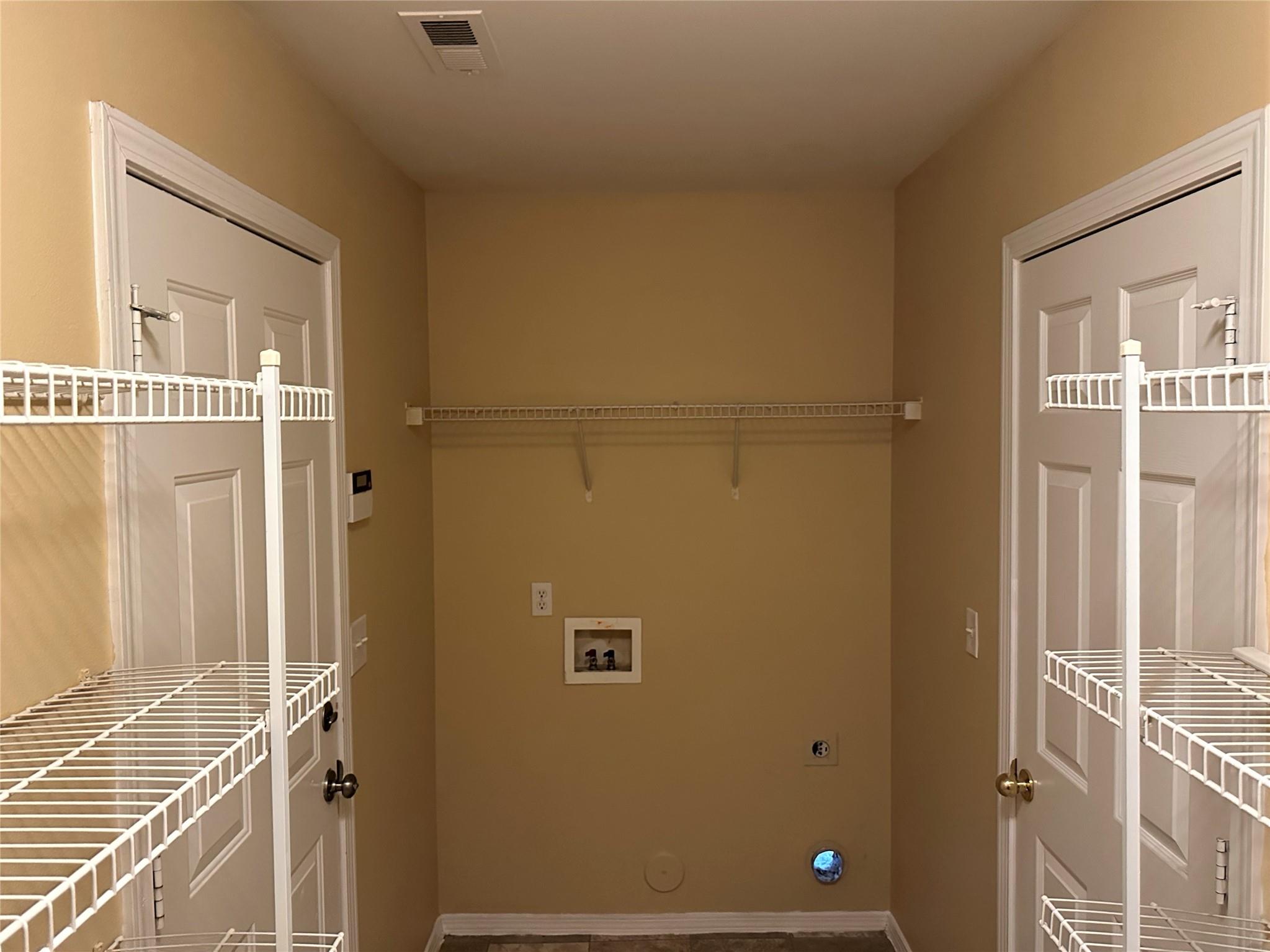 8125 Rosberg Lane Property Photo 16
