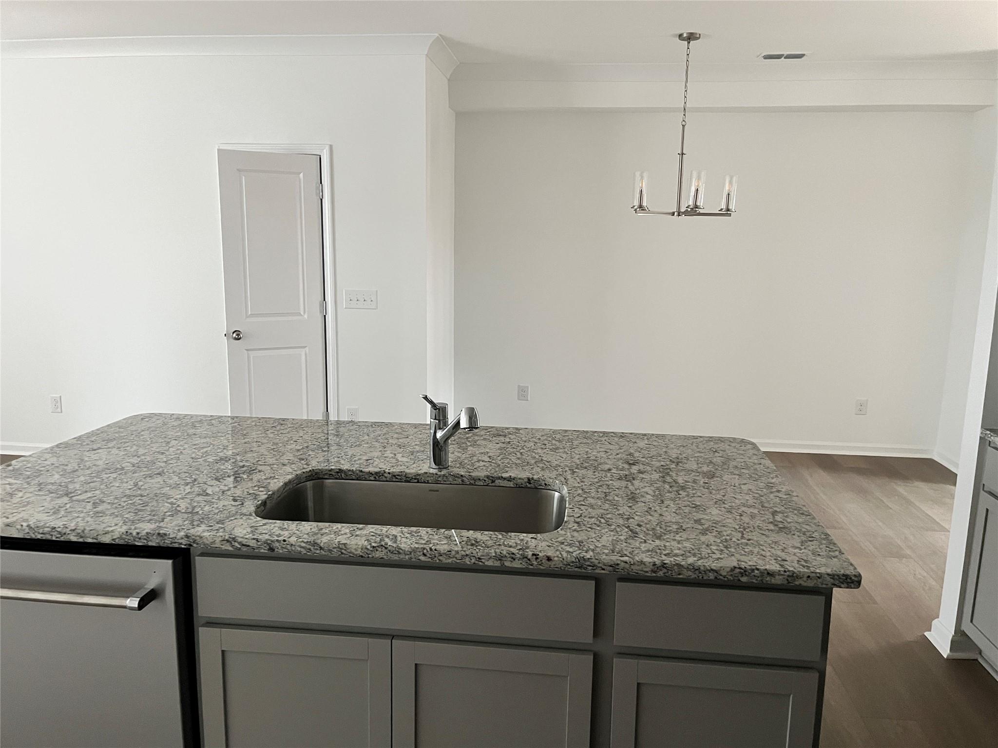 8990 Clayton Alley Property Photo 7