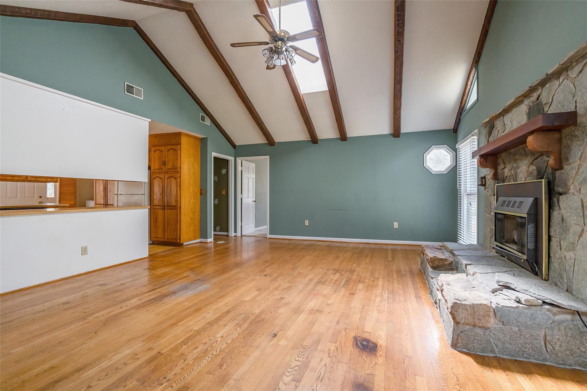 6360 Boulder Drive Property Photo 6