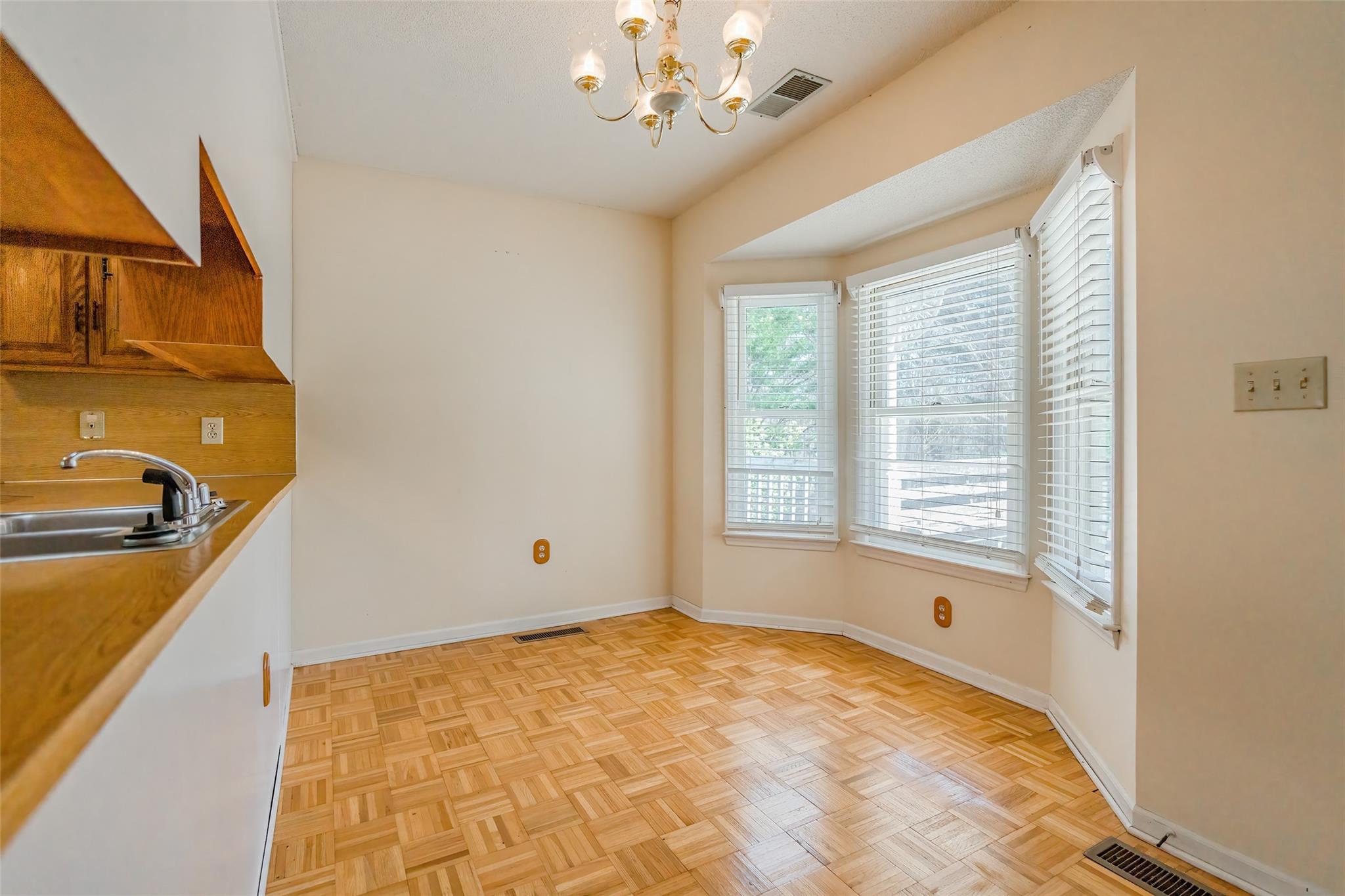 6360 Boulder Drive Property Photo 12