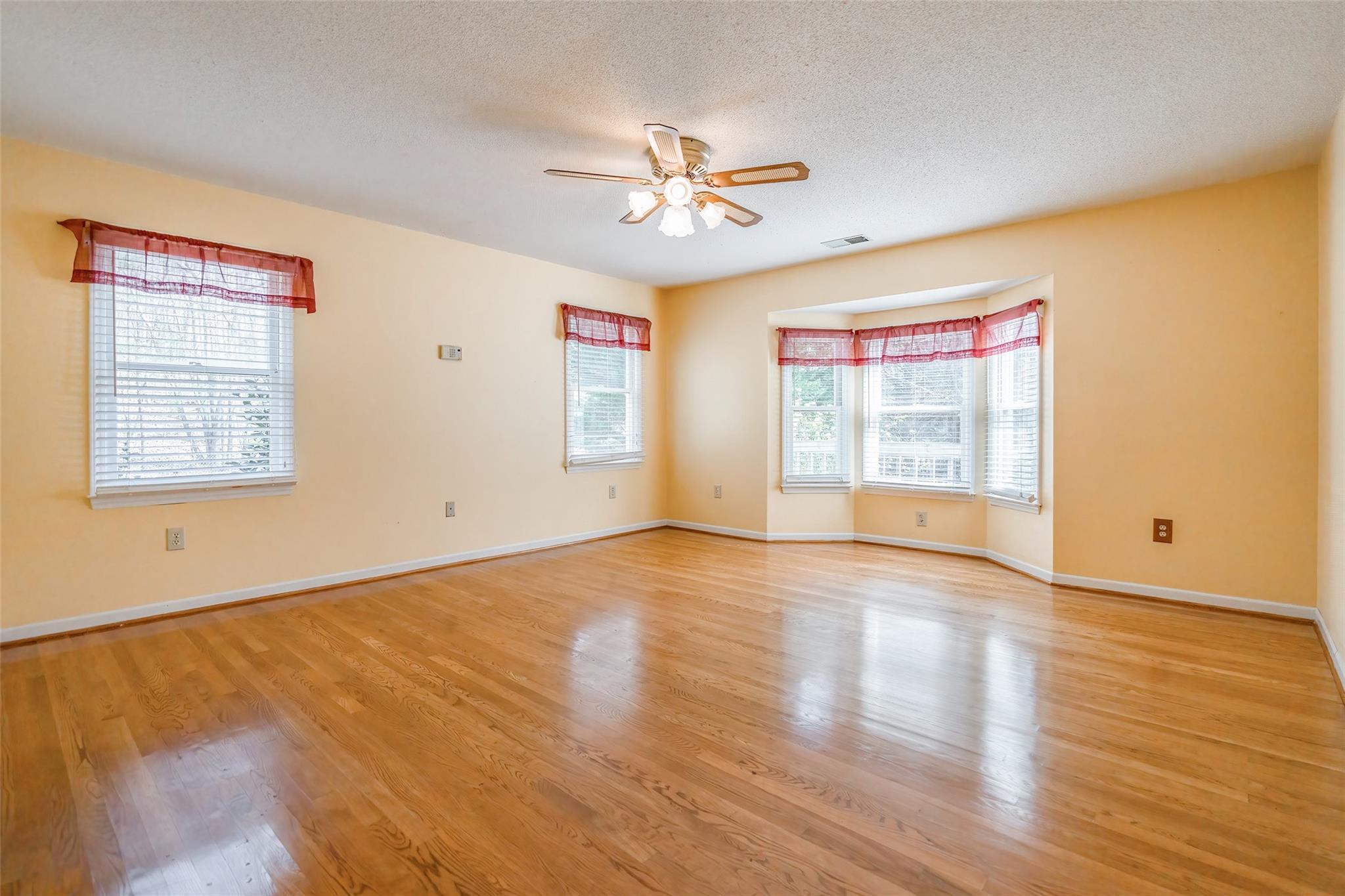 6360 Boulder Drive Property Photo 13