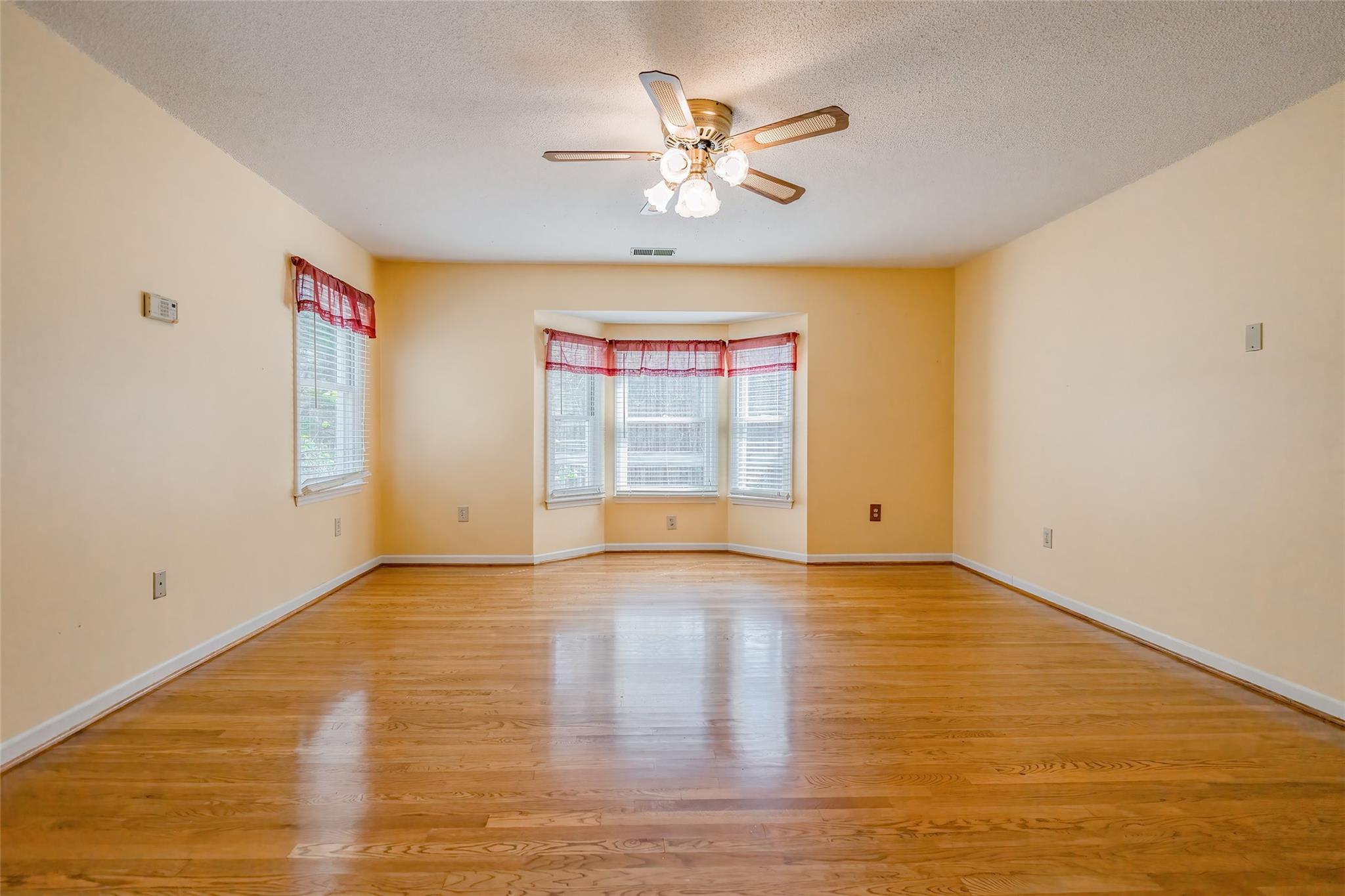 6360 Boulder Drive Property Photo 14