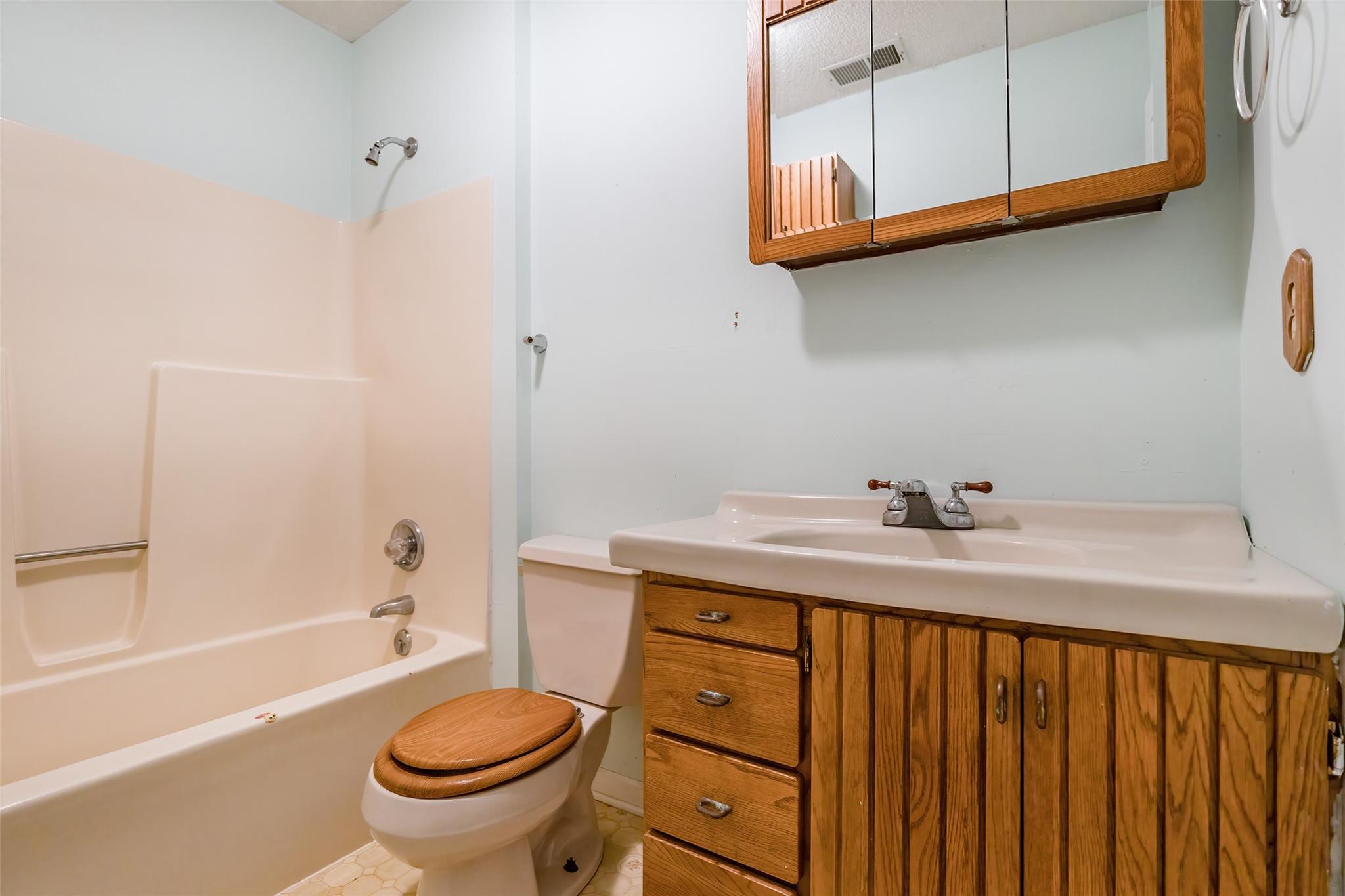6360 Boulder Drive Property Photo 23