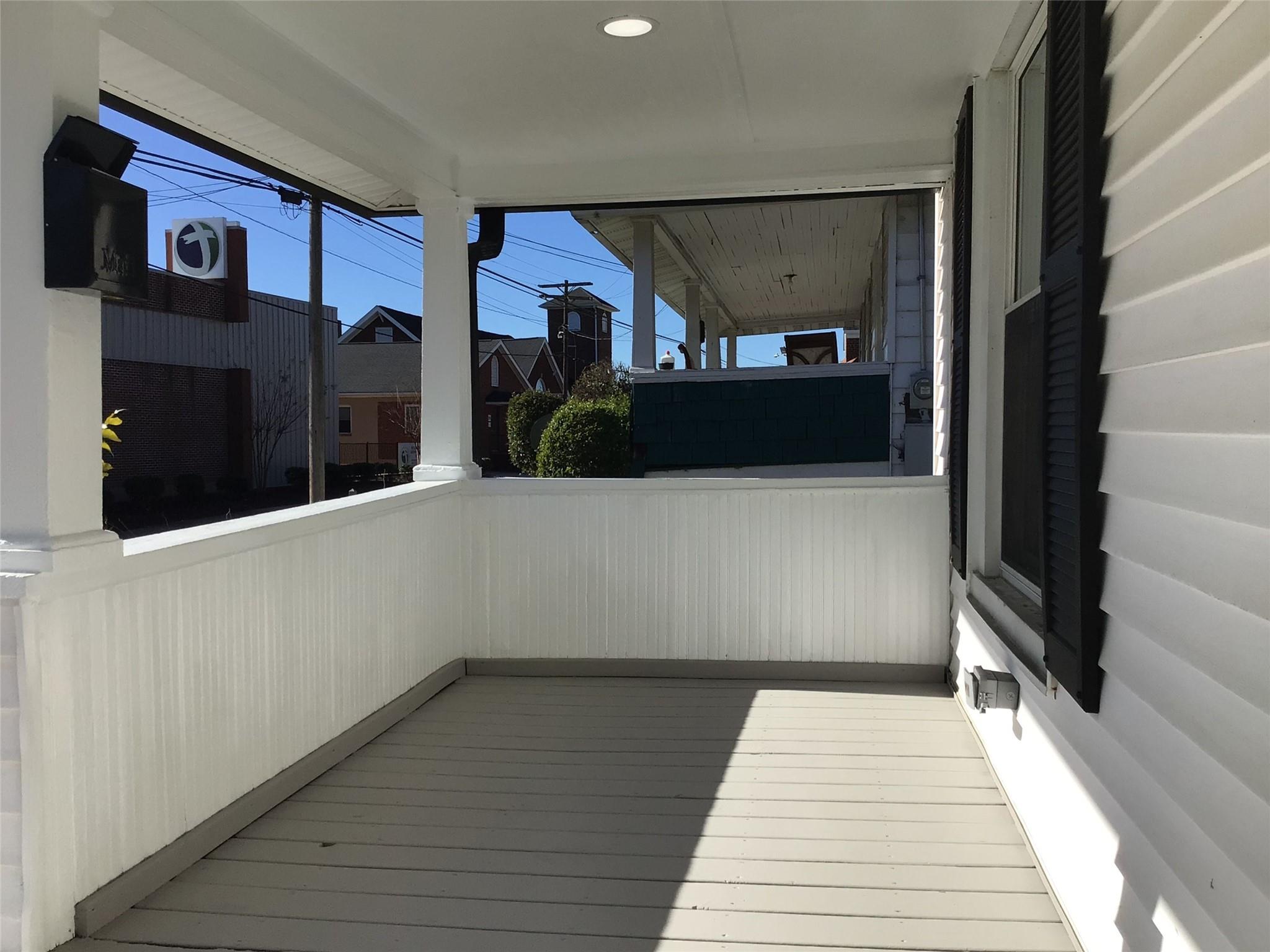 48 Chestnut Drive Property Photo 2