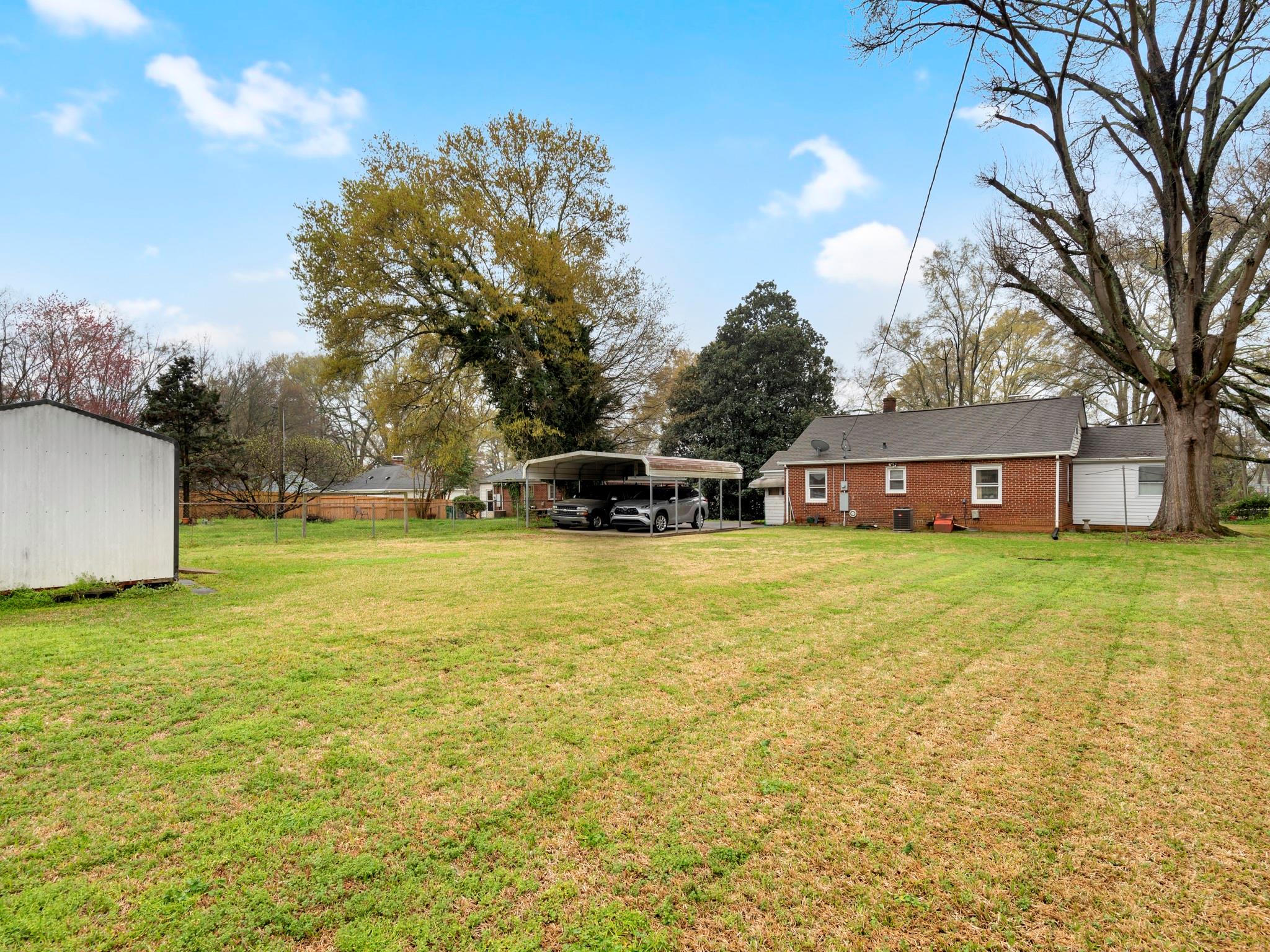 4911 Elder Avenue Property Photo 15