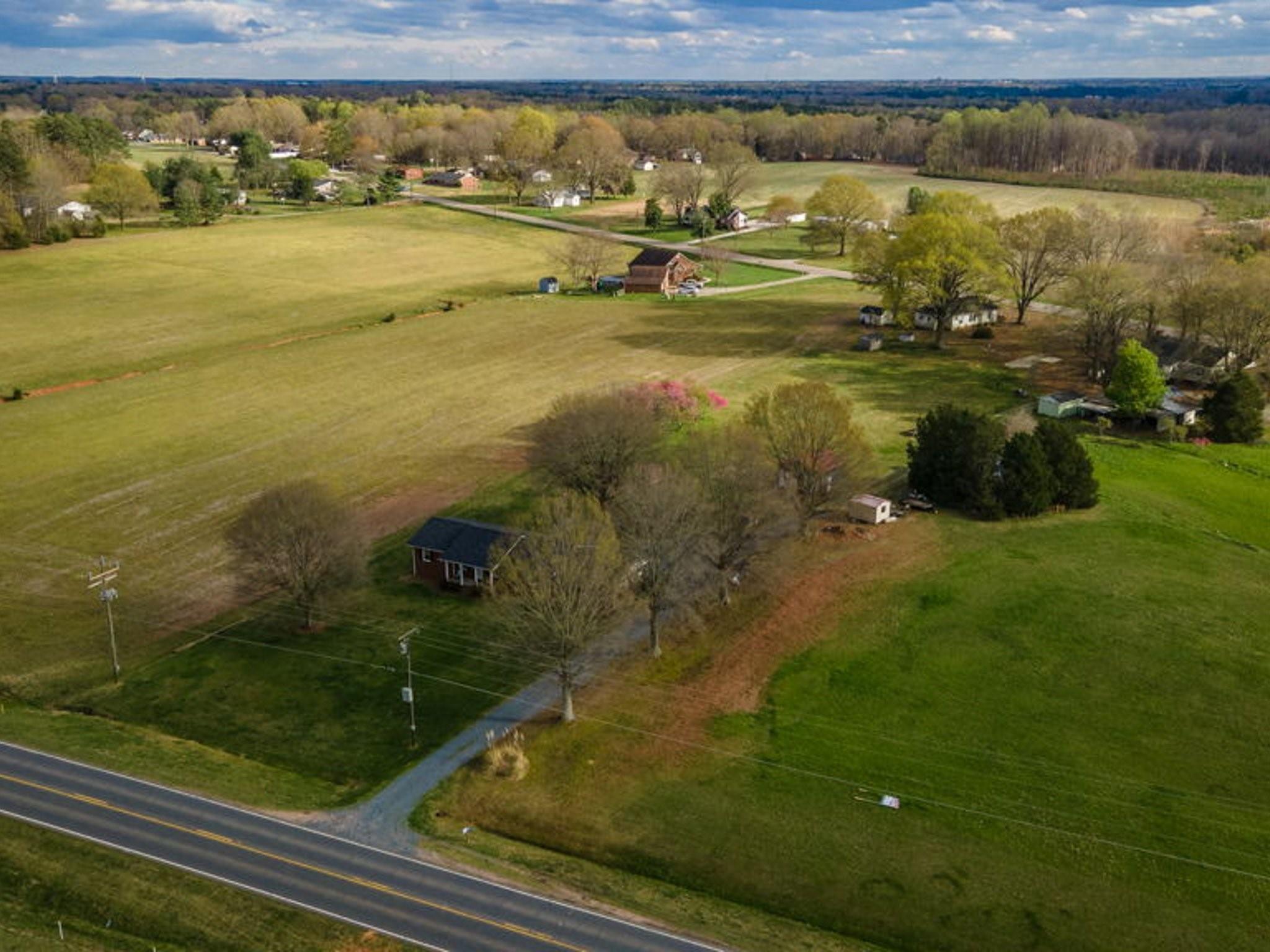 4085 W Nc 152 Highway Property Photo 17