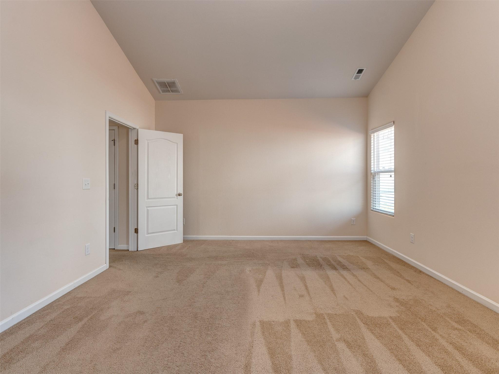 860 Joselynn Drive Property Photo 15