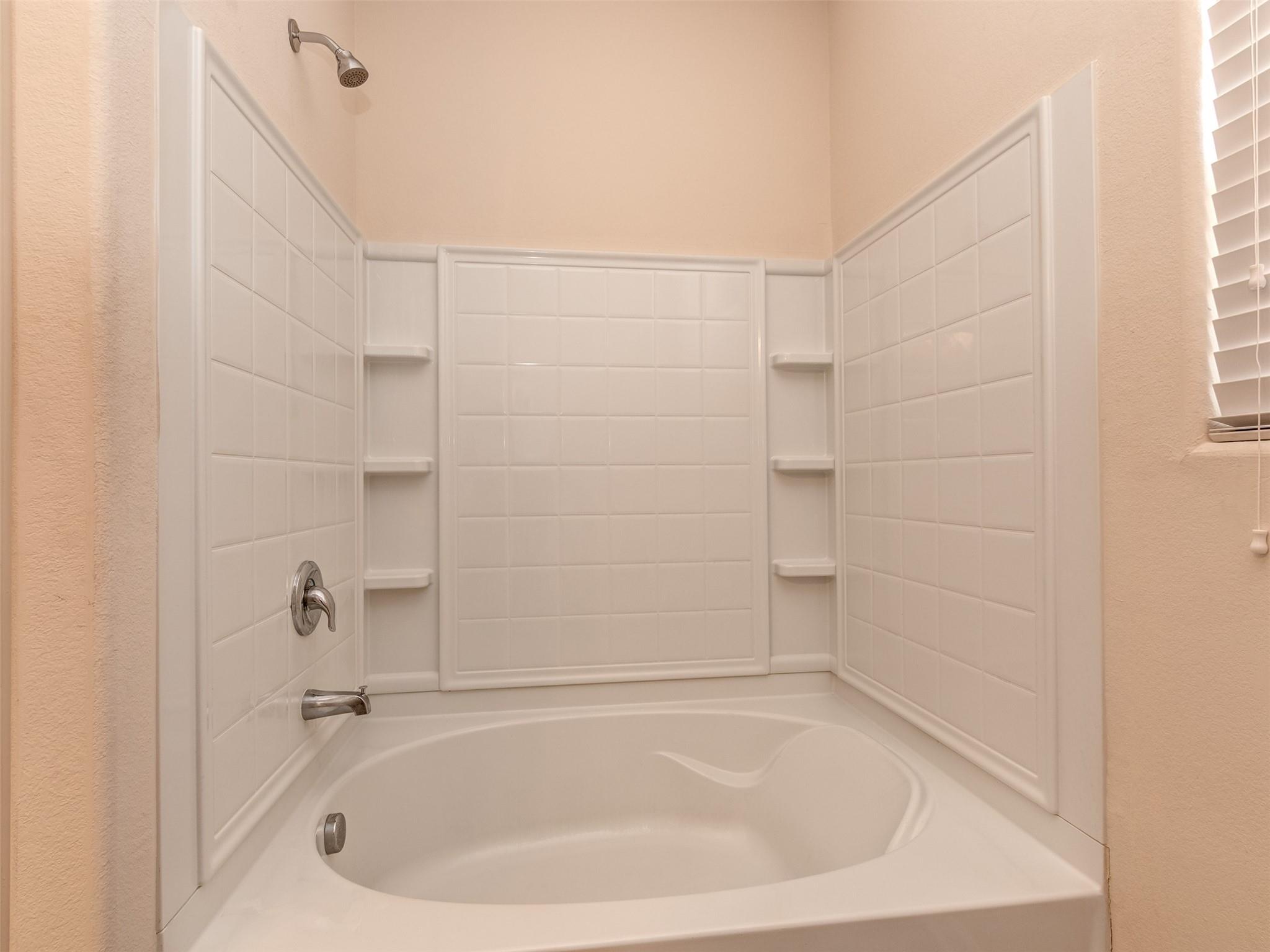 860 Joselynn Drive Property Photo 17