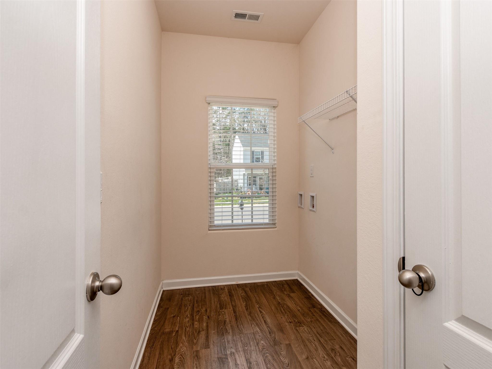 860 Joselynn Drive Property Photo 24