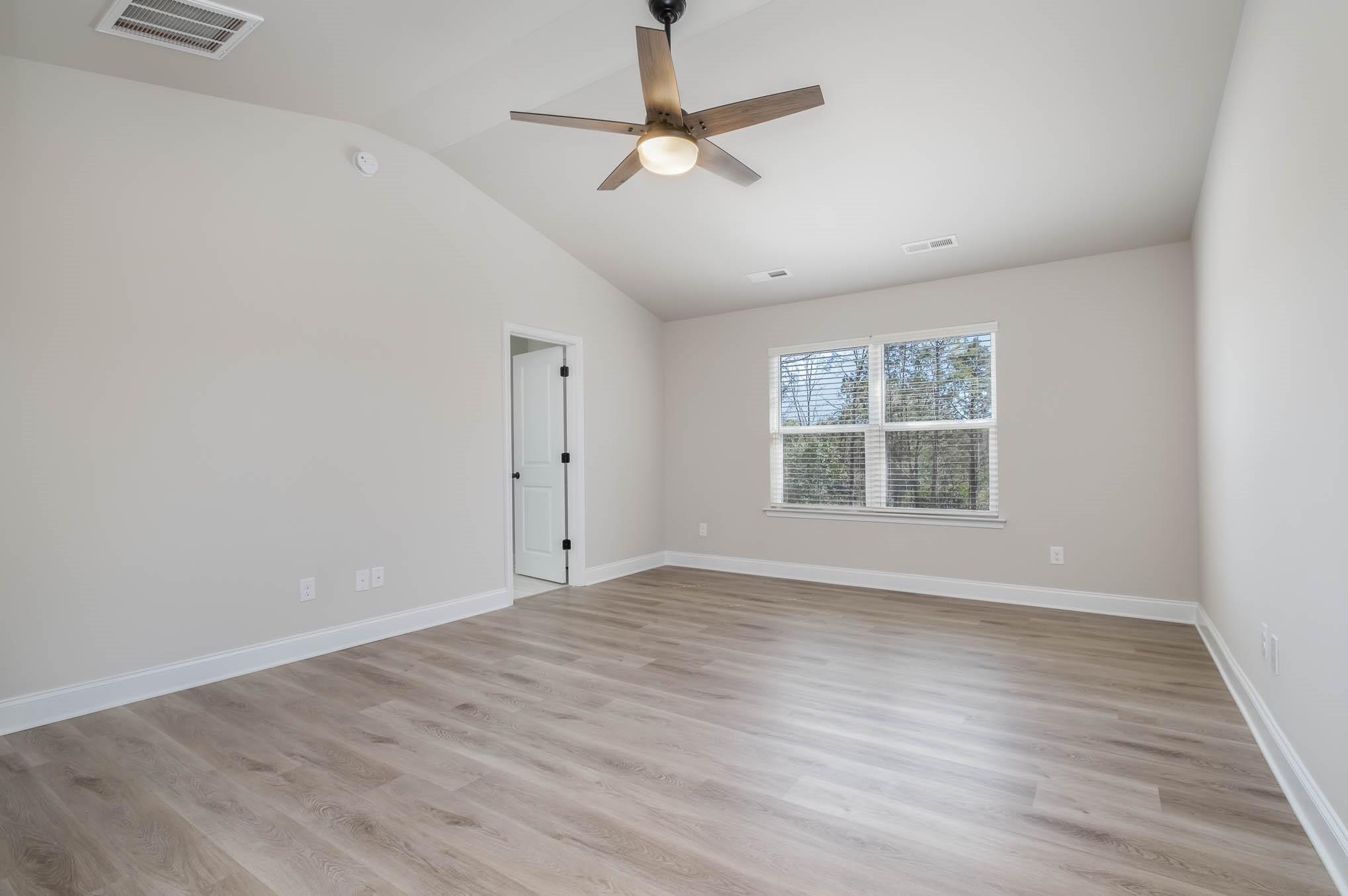 2507 Lynbridge Drive Property Photo 20