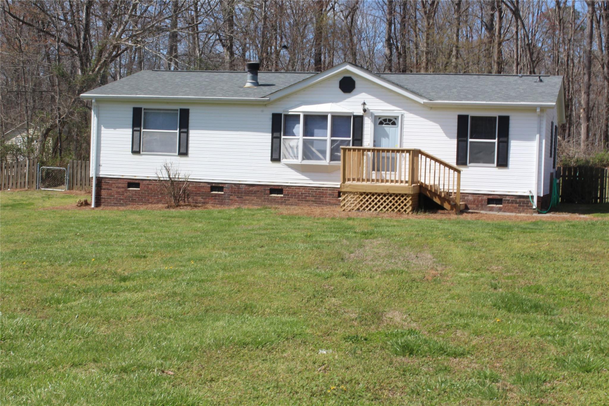 29675 Tiffany Woods Road Property Photo 2