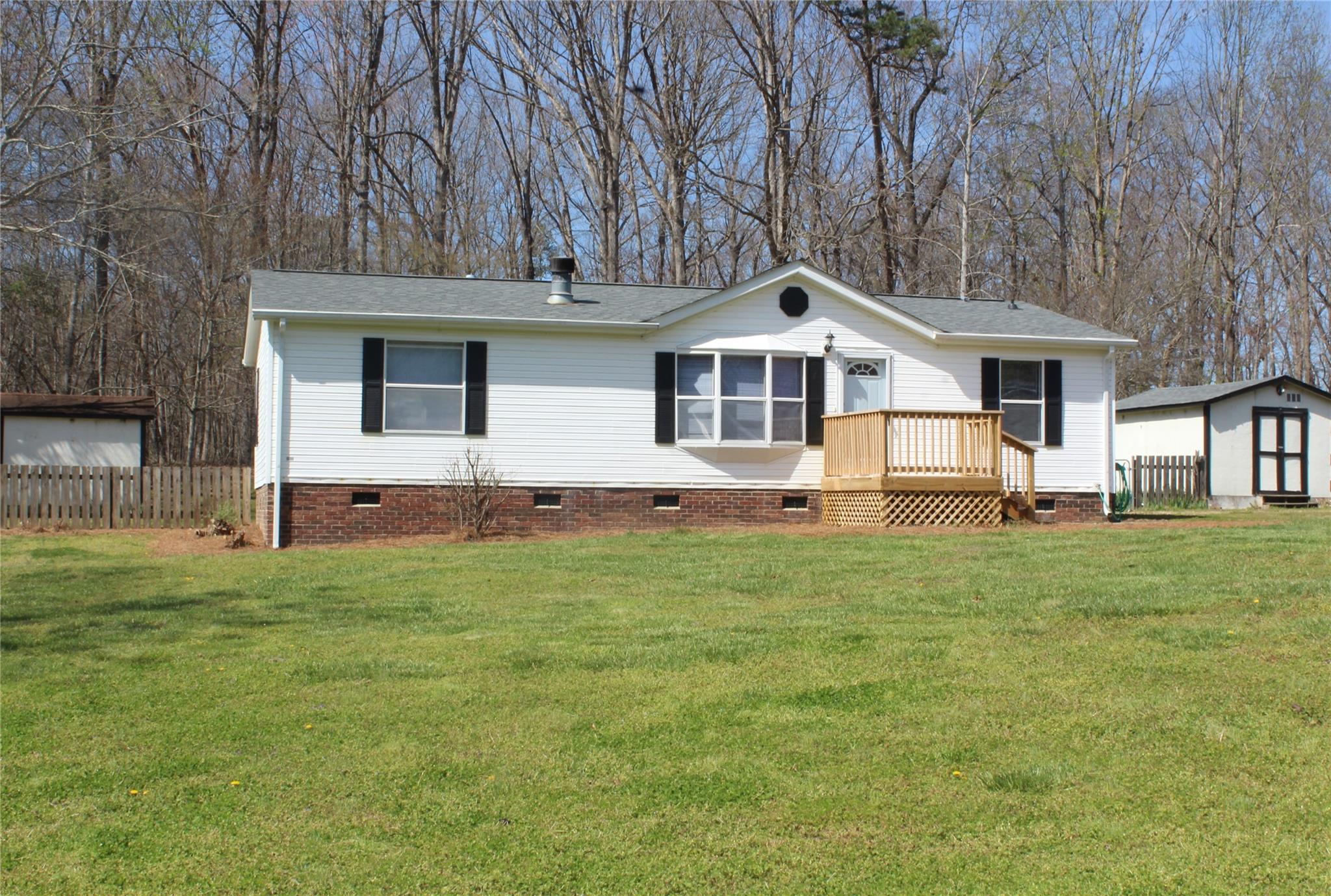 29675 Tiffany Woods Road Property Photo 3