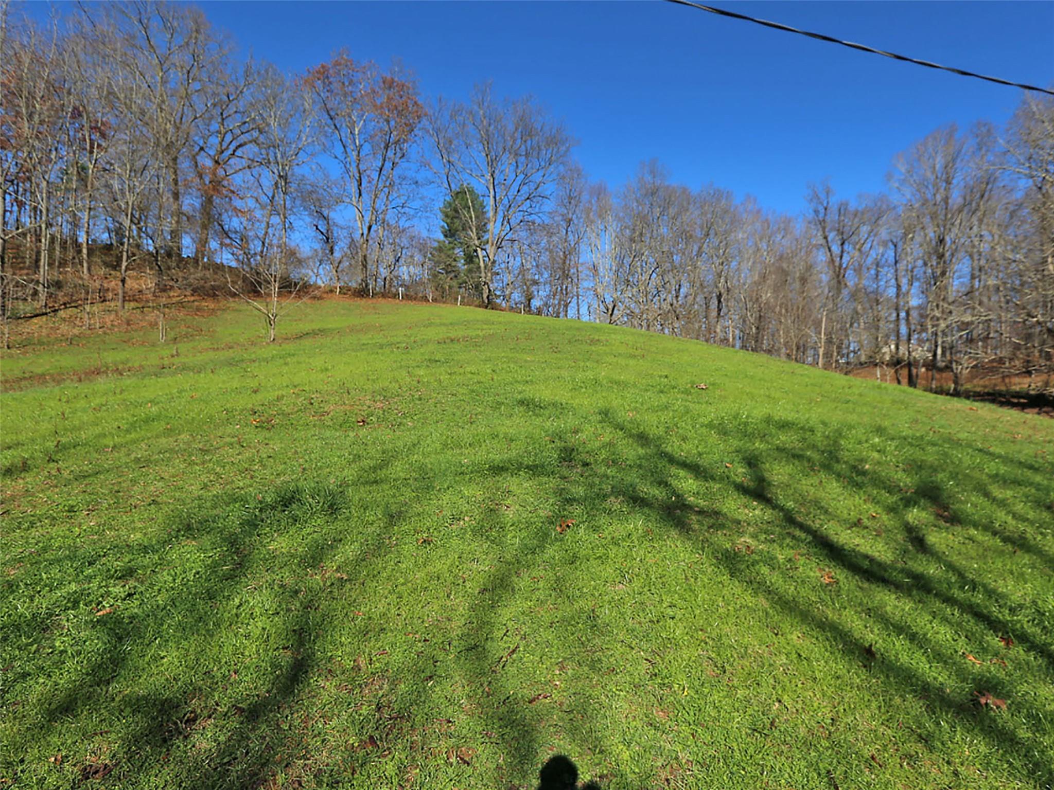 000 Russ Avenue Property Photo 9