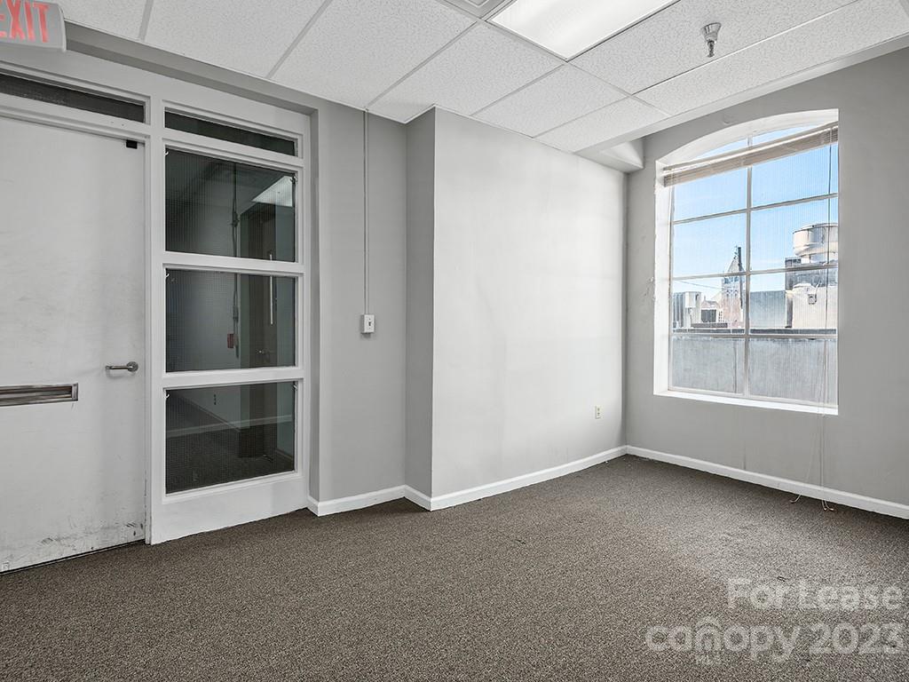 9 Sw Pack Square 202 Property Photo 7