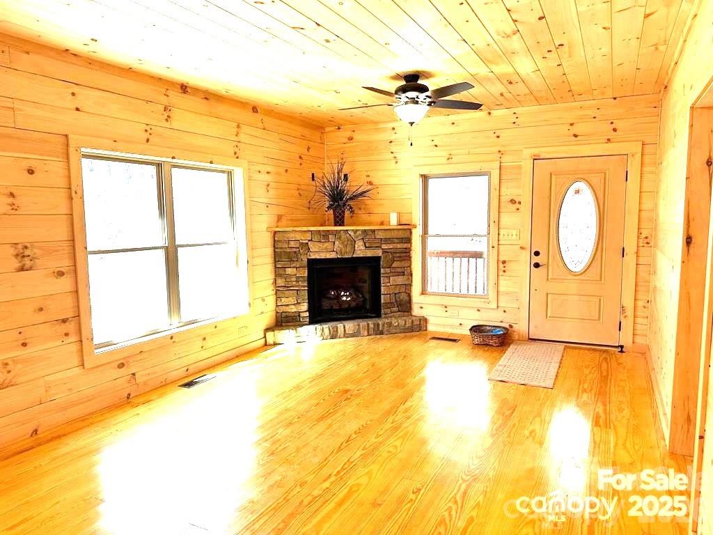 132 Chasewood Drive 12 Property Photo 11