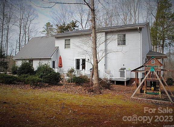 6525 Mooresville Road Property Photo 2
