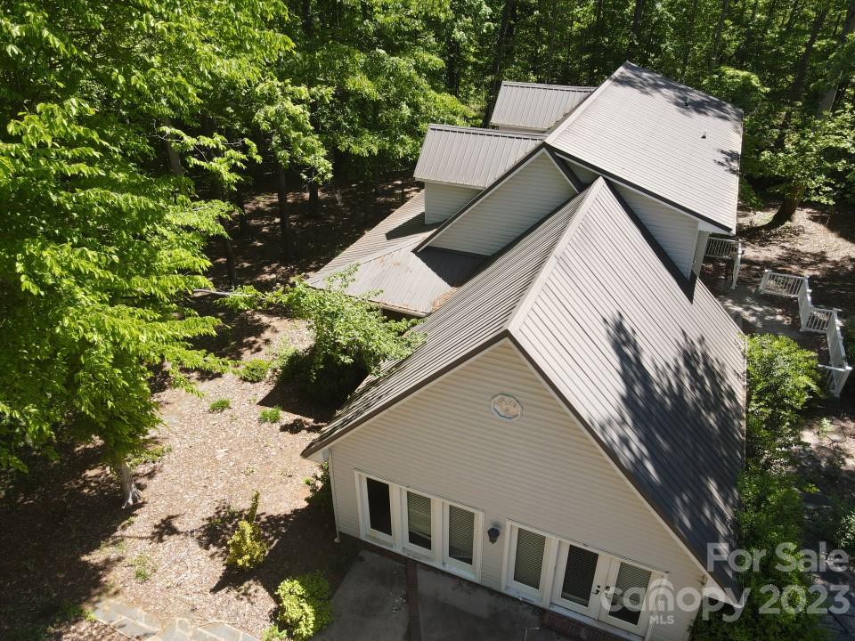 6525 Mooresville Road Property Photo 33