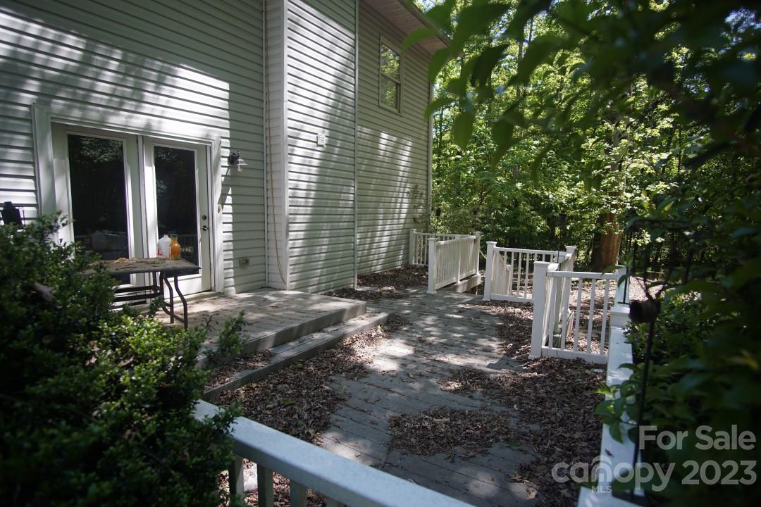 6525 Mooresville Road Property Photo 38