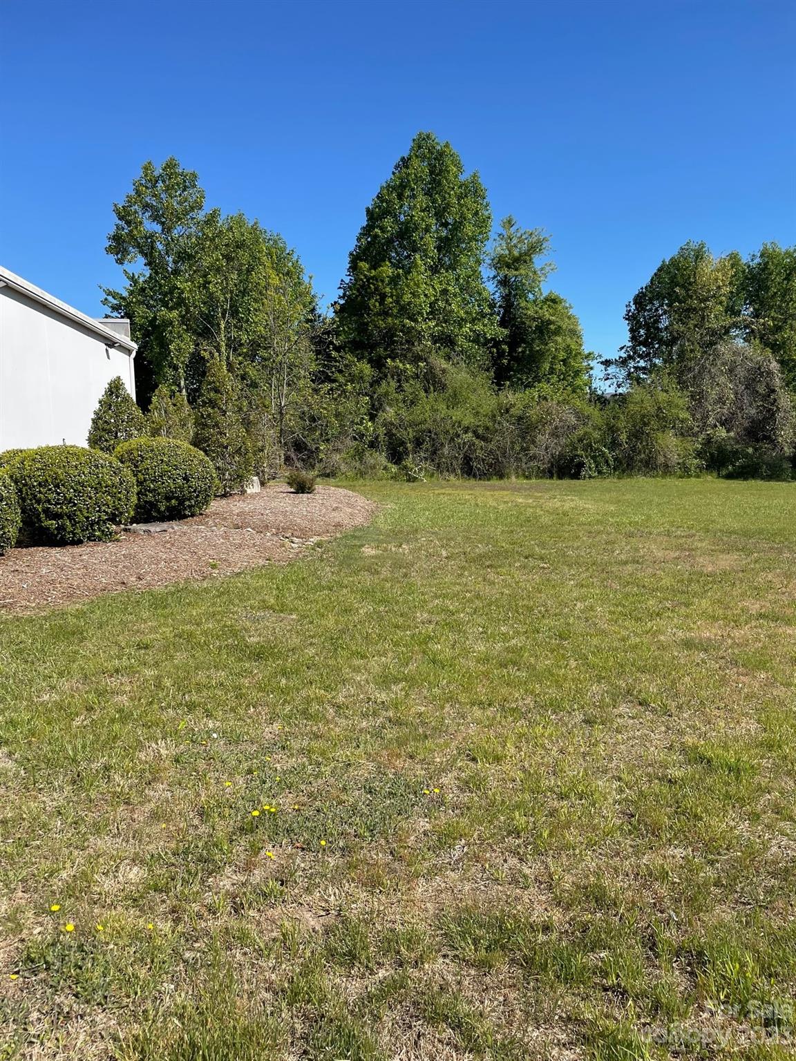 123 Francis Road Property Photo 2