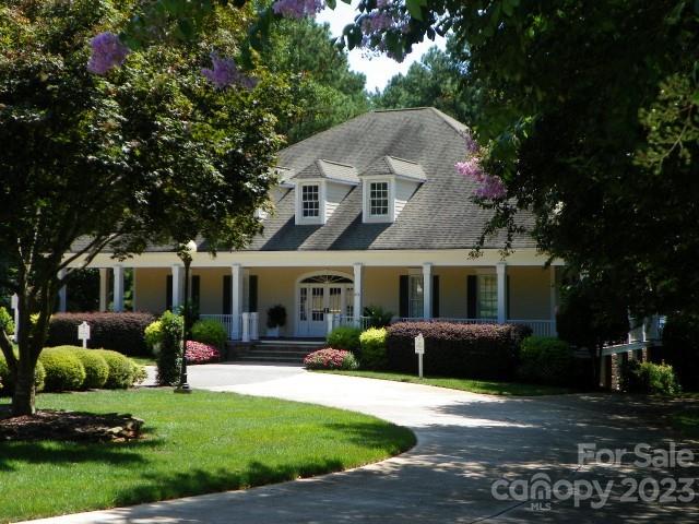 216 Heron Bay Drive Property Photo 5