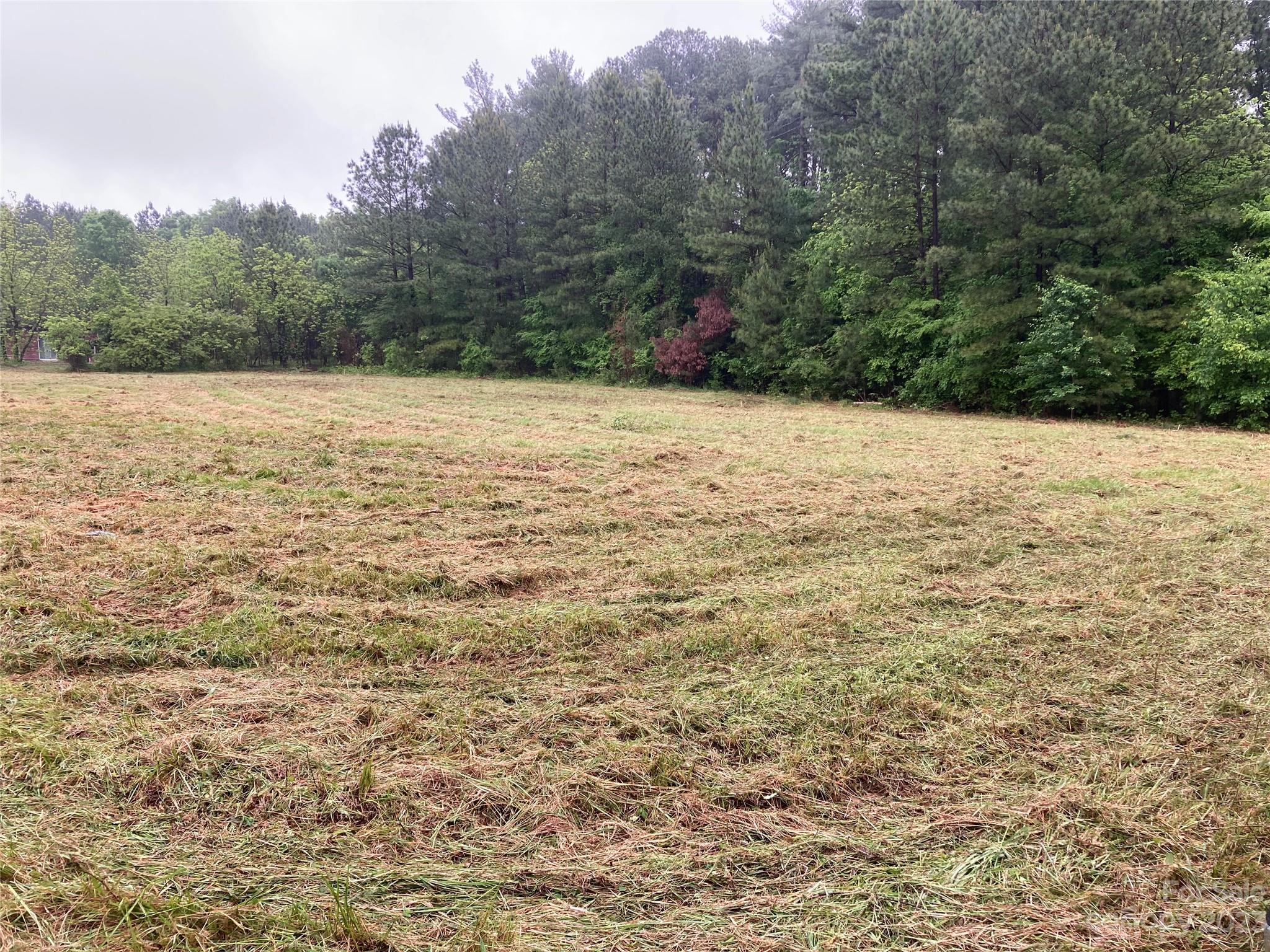8574 Sherrills Ford Road Property Photo 4