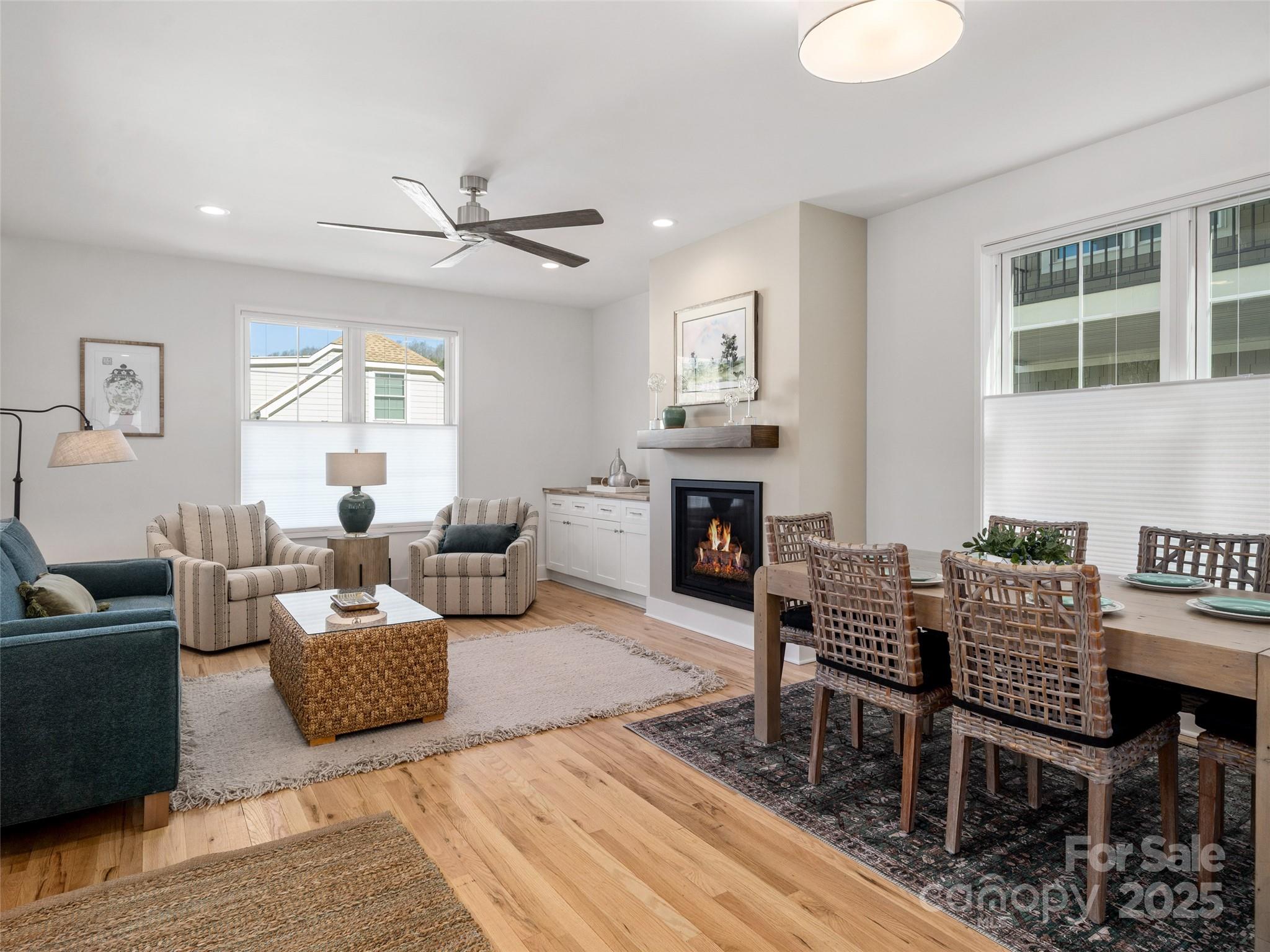 55 Skyvue Court E Property Photo 4