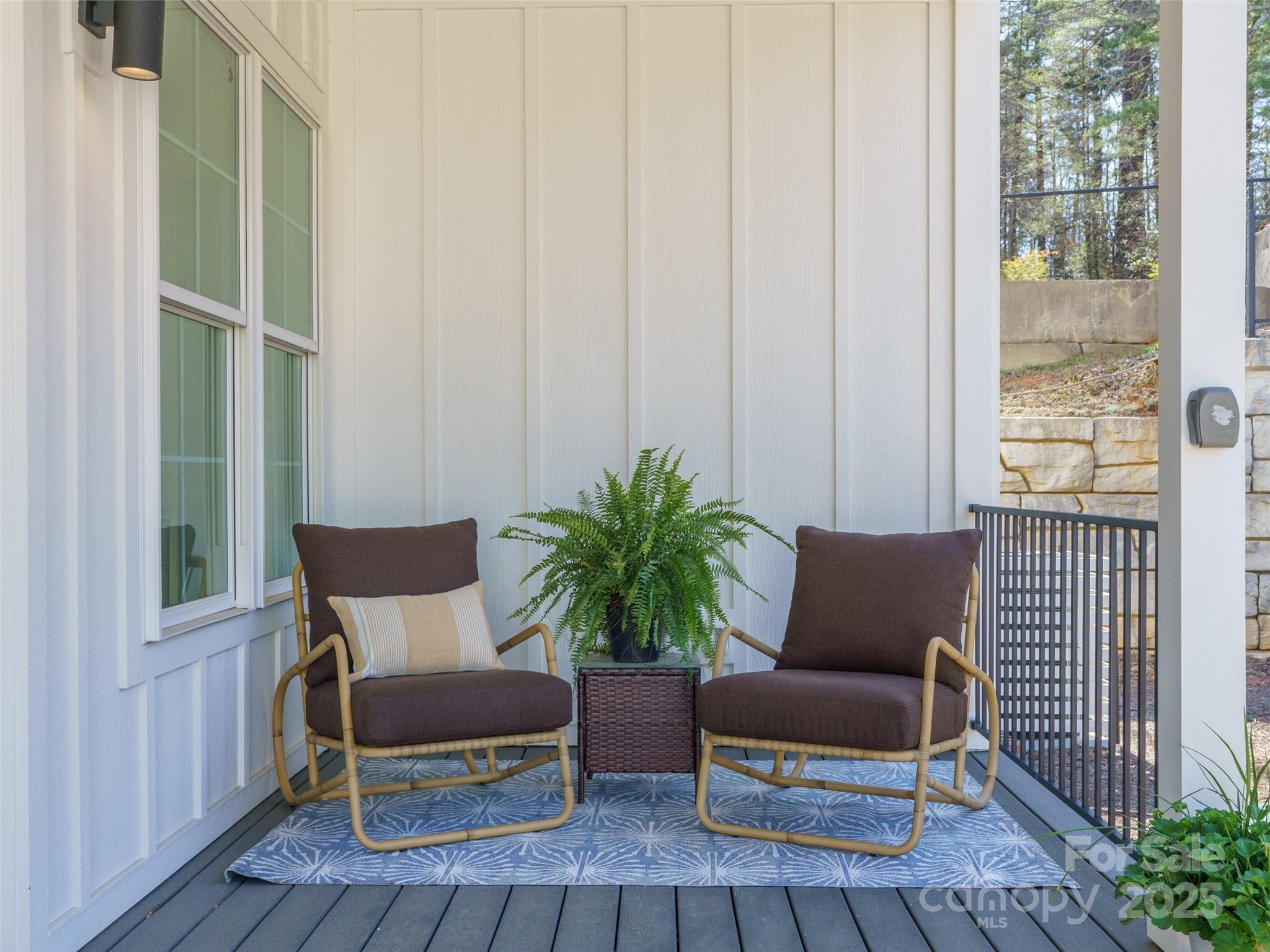55 Skyvue Court E Property Photo 32