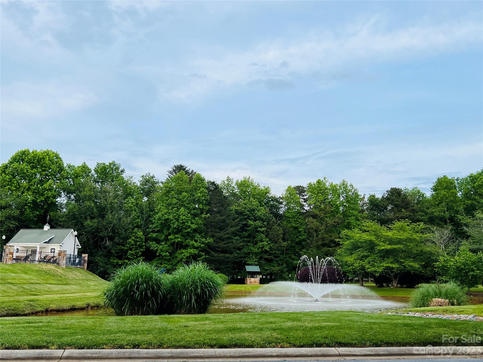 127 Admirals Court Property Photo 17