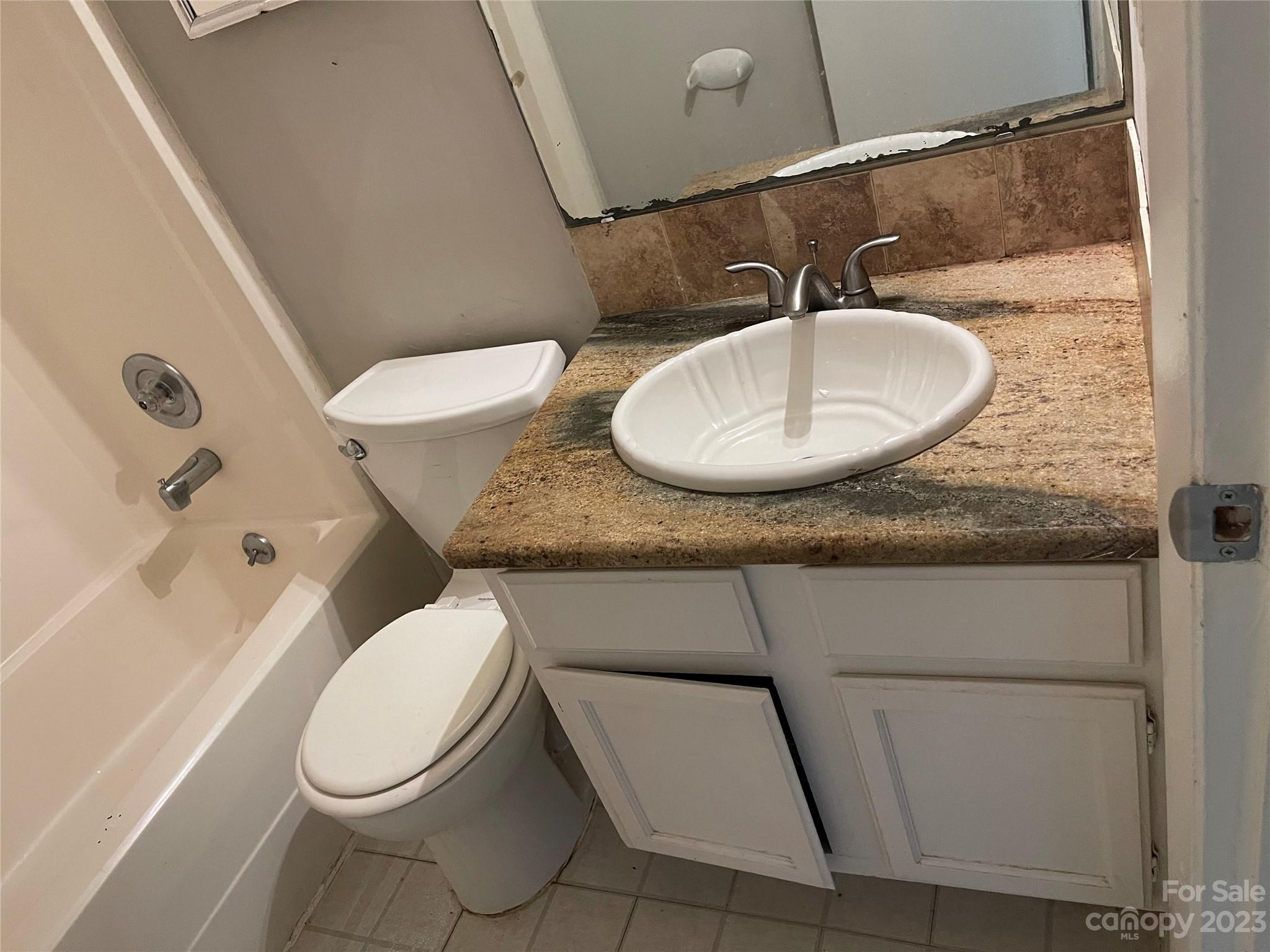 3701 Ashley Hall Drive Property Photo 9