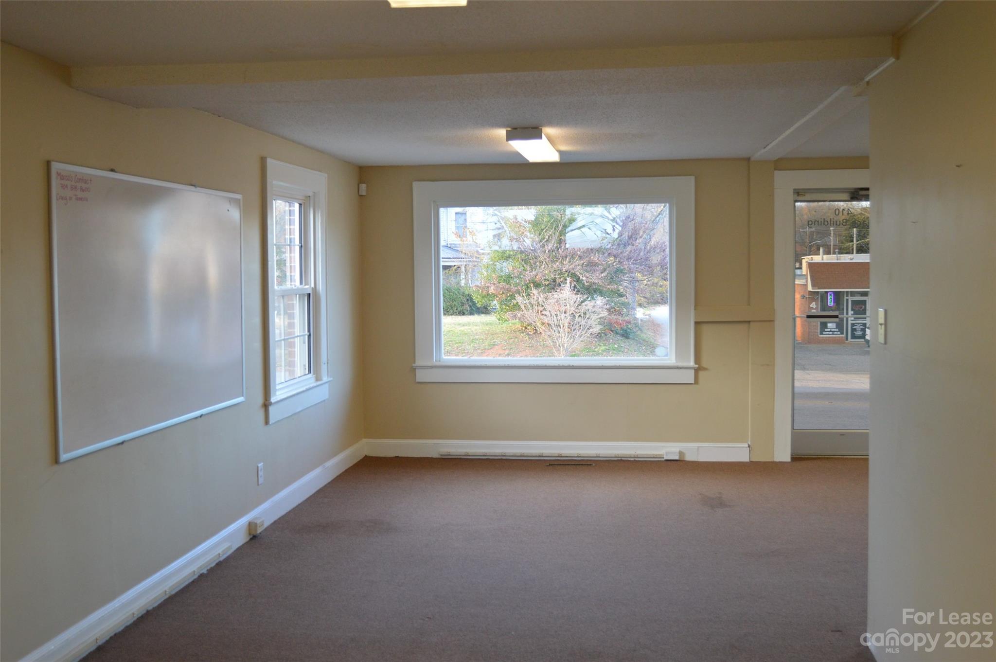 410 Front Street Property Photo 4