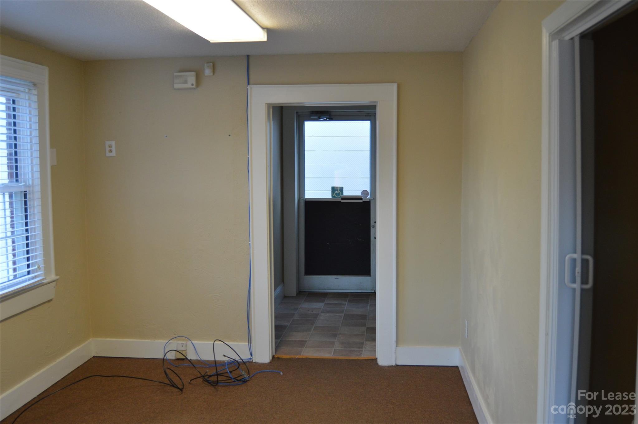 410 Front Street Property Photo 7