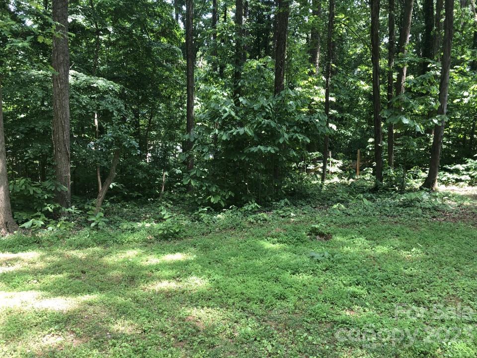 1716 Seifert Circle Property Photo 7
