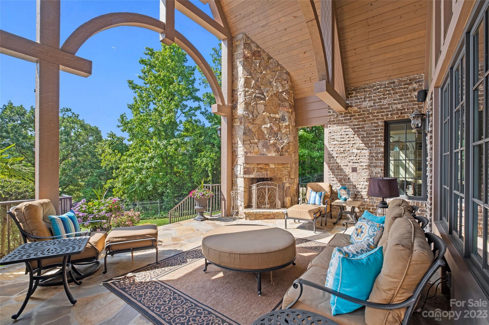 12144 James Jack Lane Property Photo 37