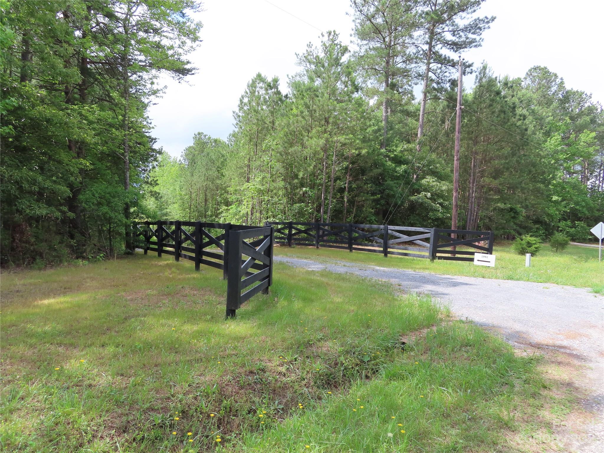 1992 Tract 3 Garvin Road Property Photo 1