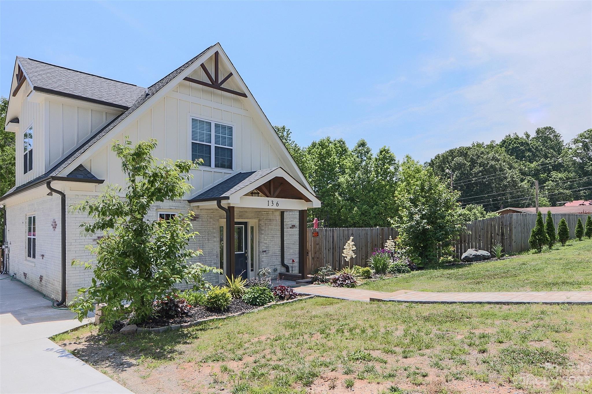 136 Christie Lane Property Photo