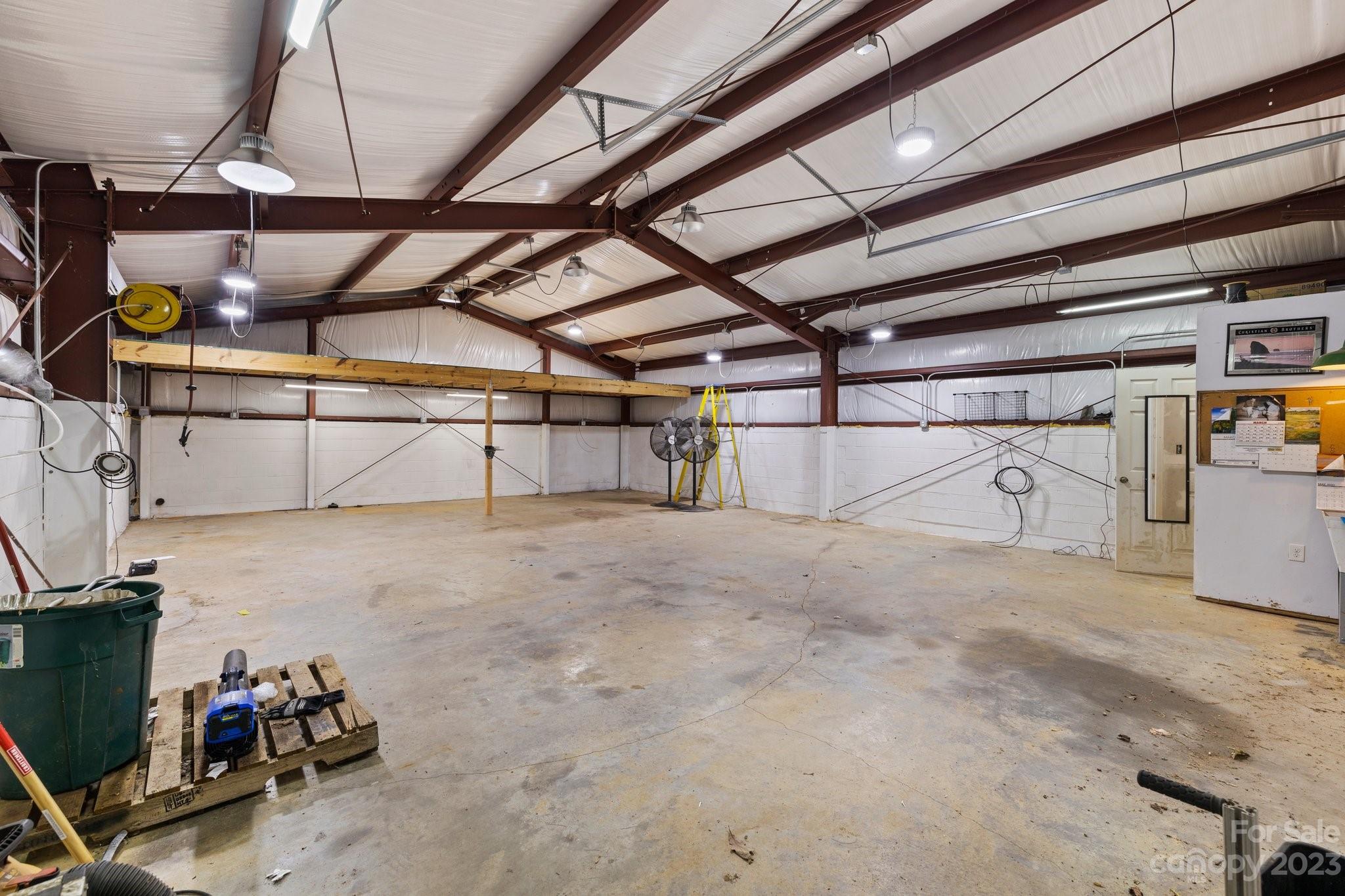 124 New Rockwood Road Property Photo 5