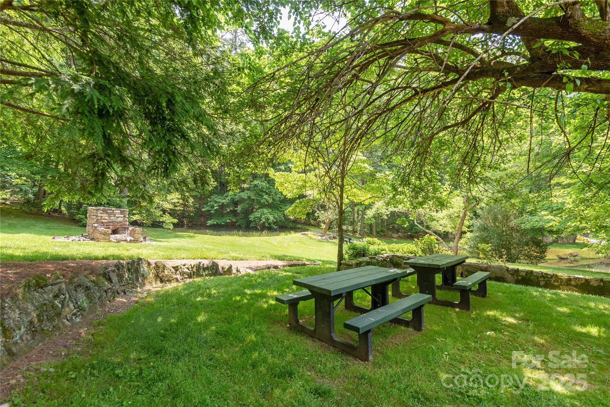 100 Ivywood Lane Property Photo 11