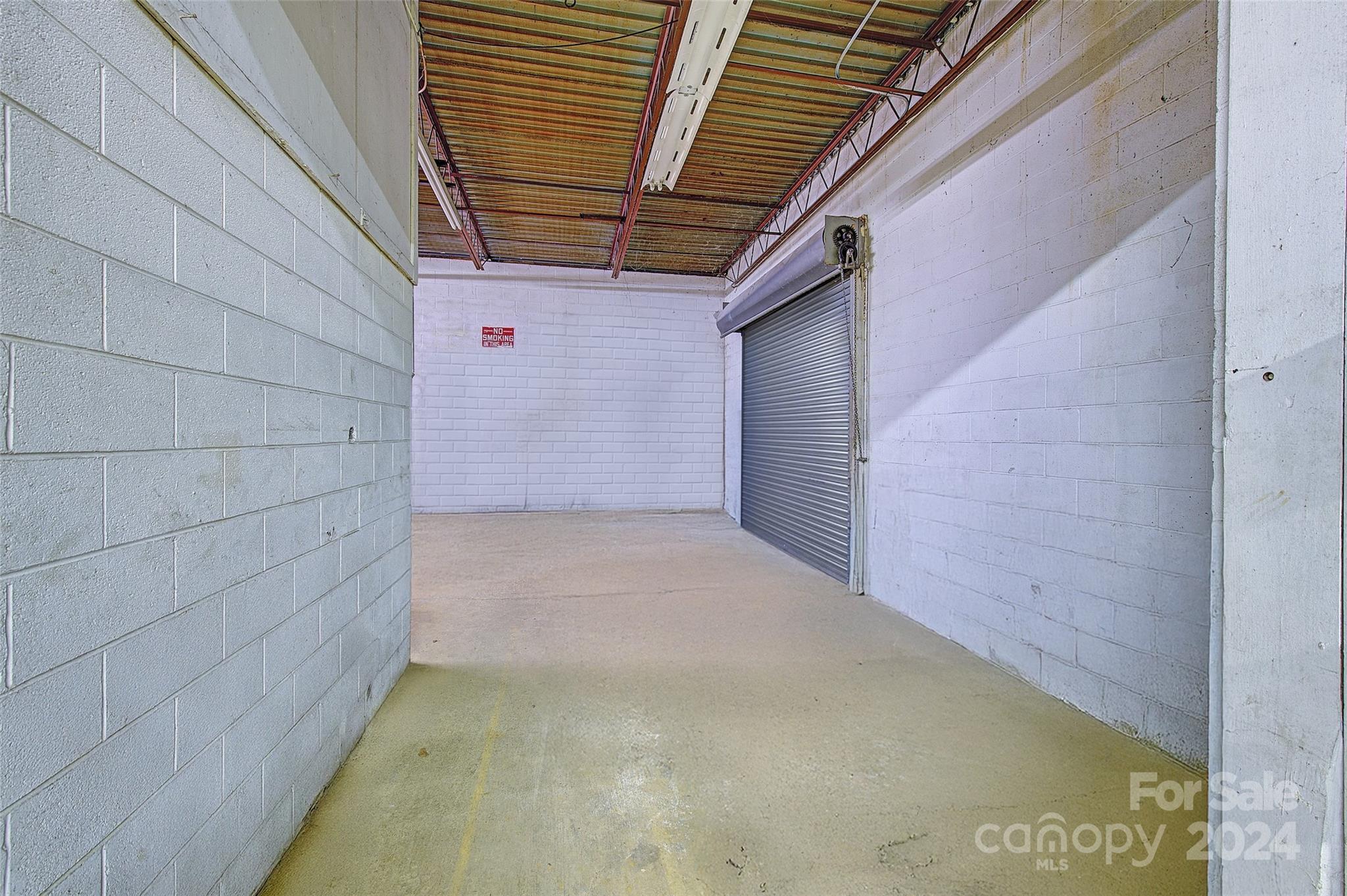 350 Henredon Road Property Photo 16