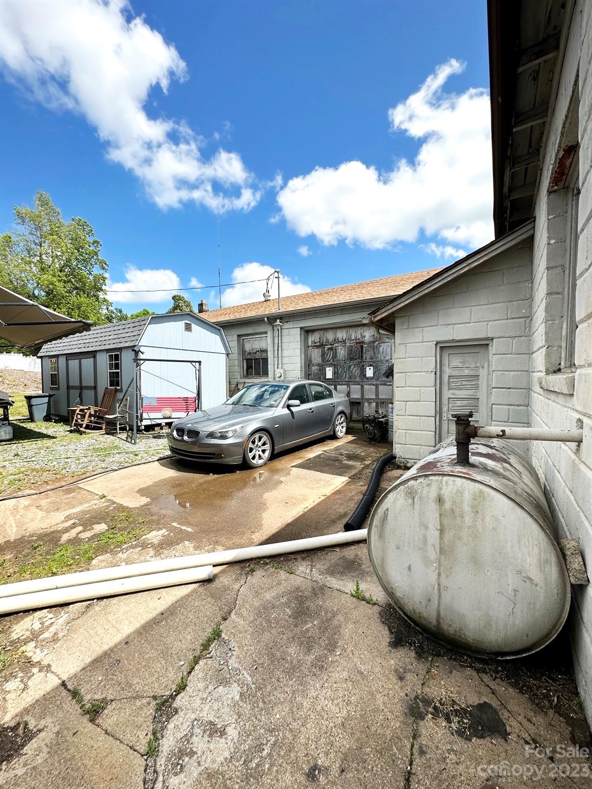 110 S Main Street Property Photo 4