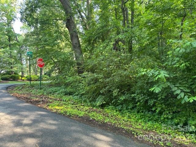 629 Saint Andrews Road Property Photo 6