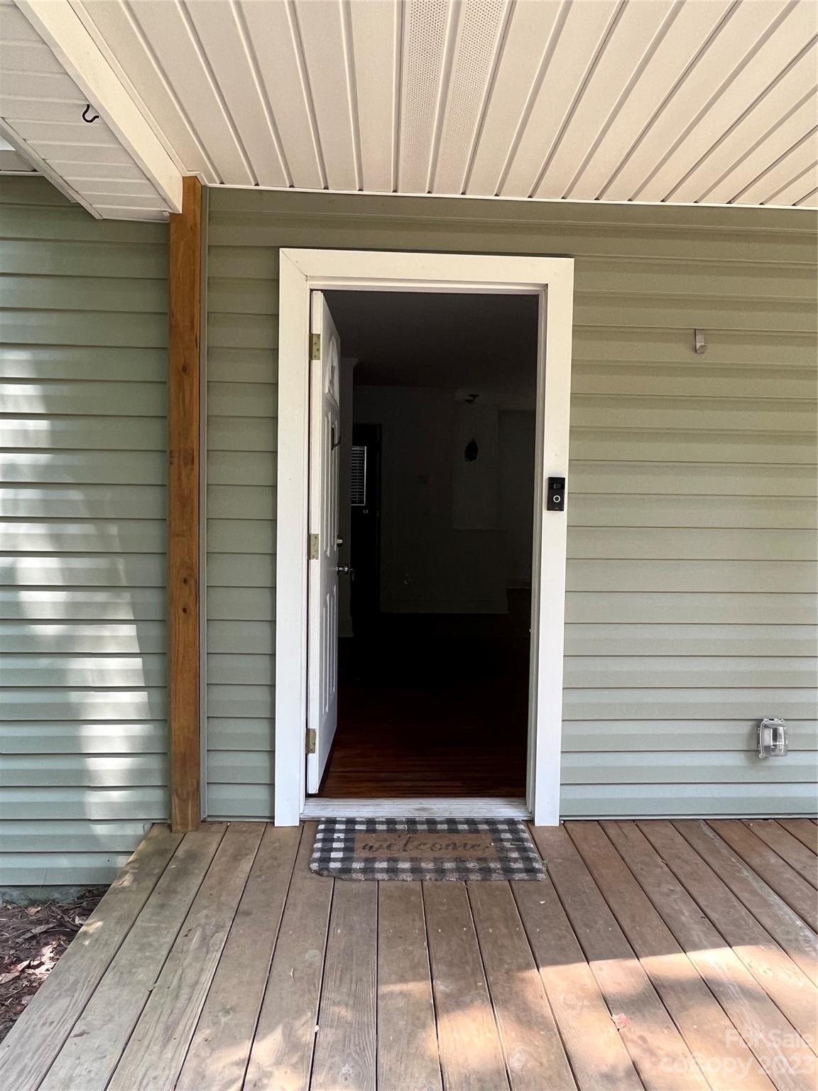 620 Central Avenue Property Photo 3
