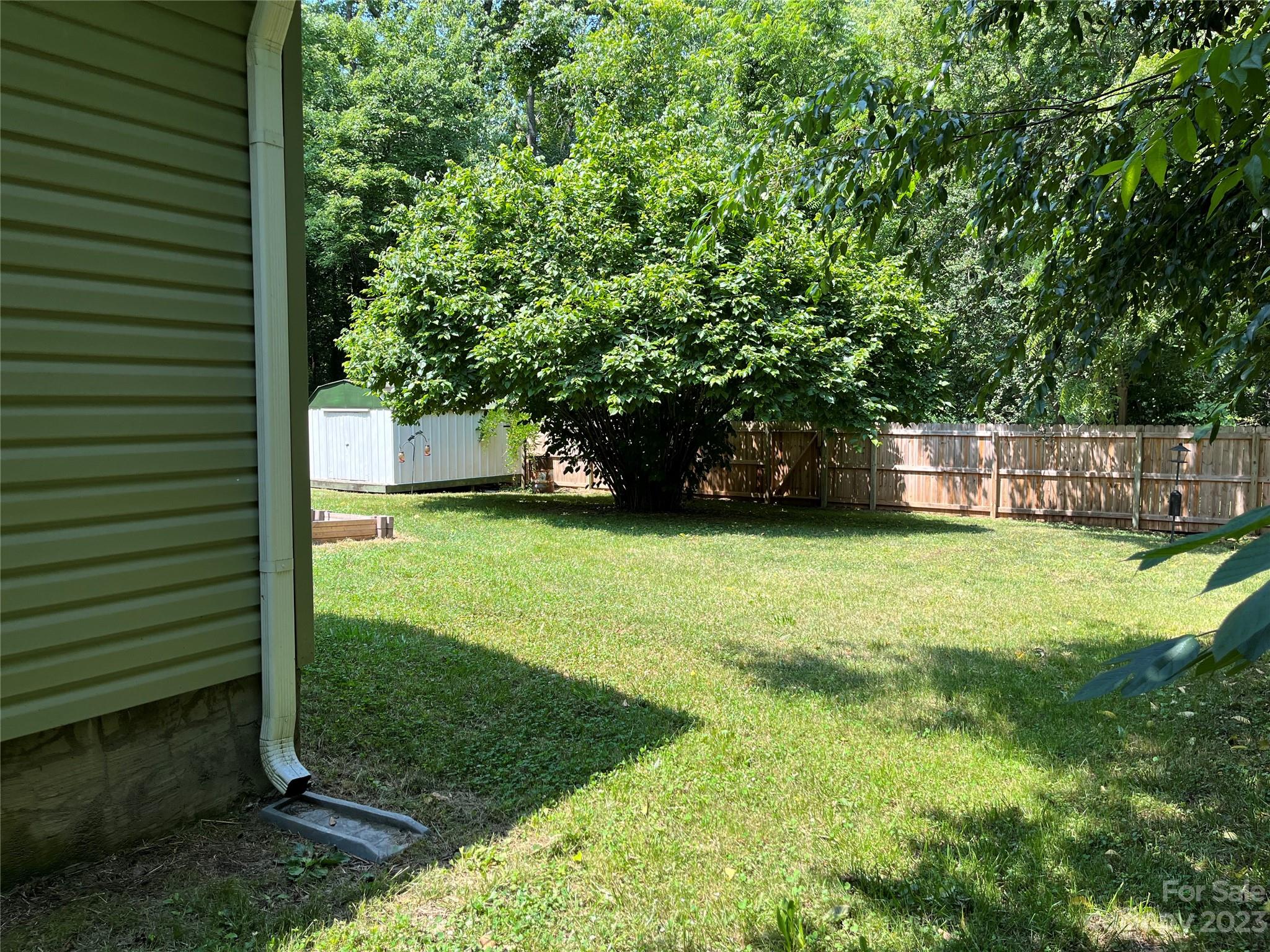 620 Central Avenue Property Photo 5