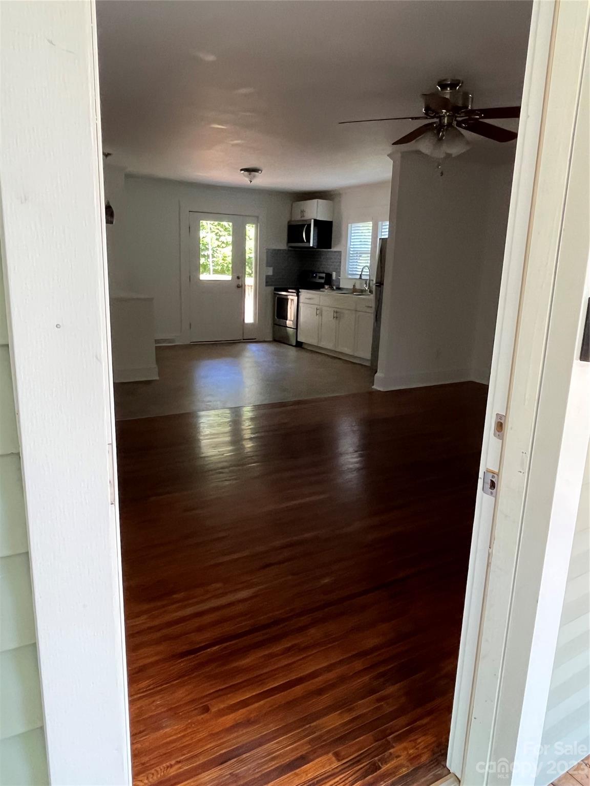 620 Central Avenue Property Photo 18
