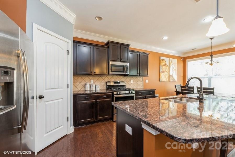10808 Bere Island Drive Property Photo 9
