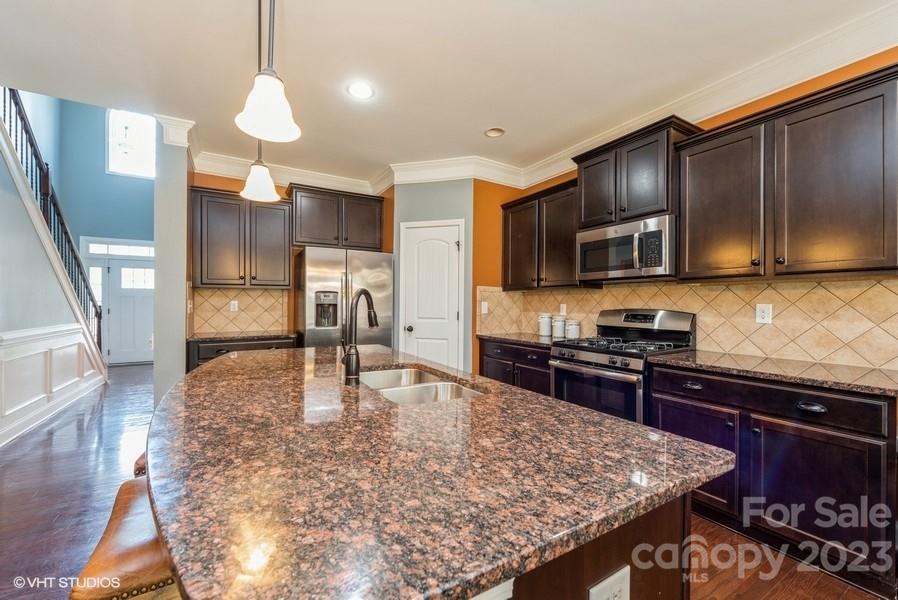 10808 Bere Island Drive Property Photo 11