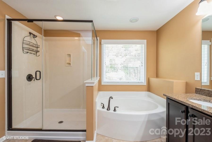 10808 Bere Island Drive Property Photo 28