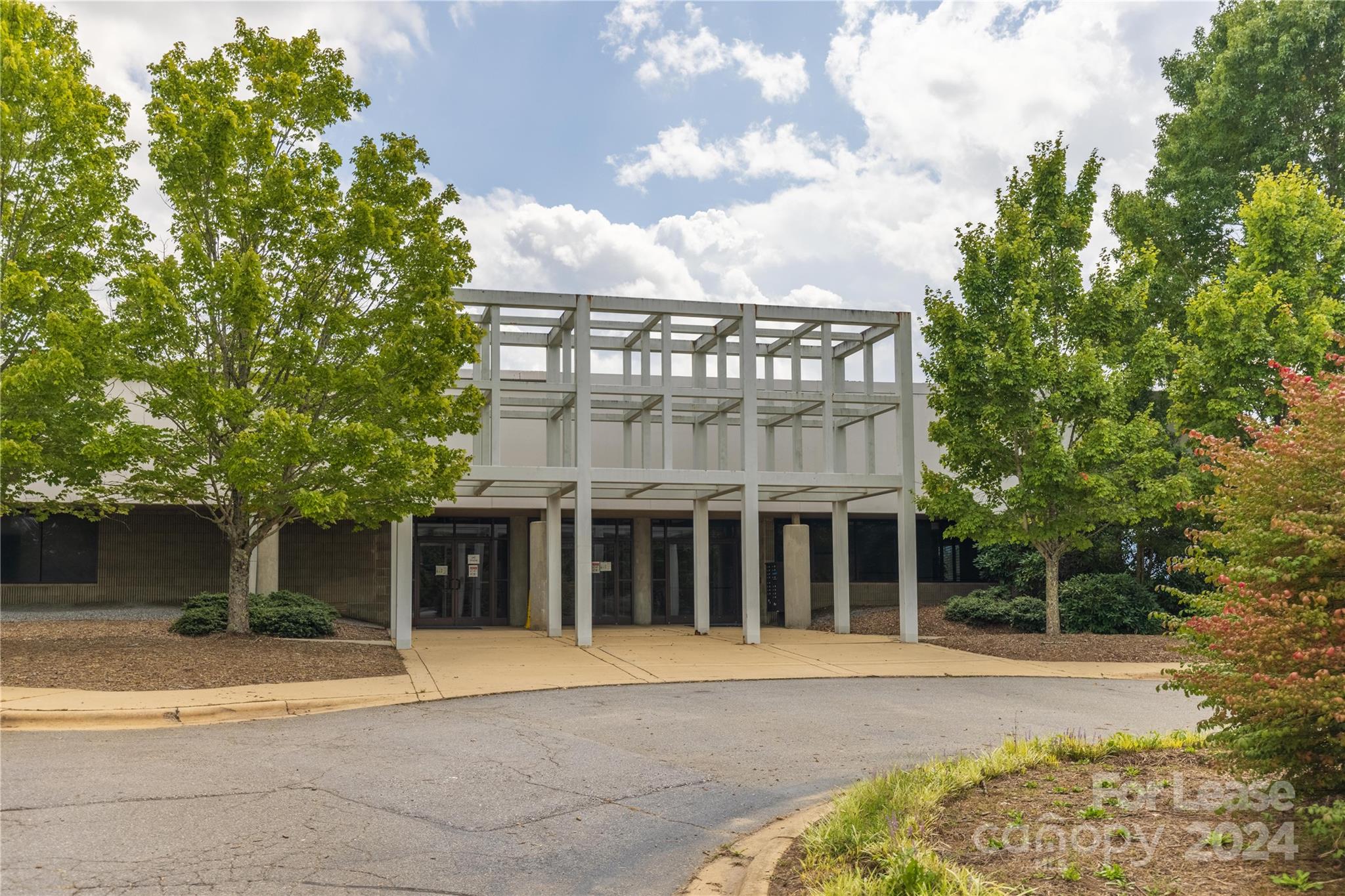 108 Monticello Road Property Photo 2