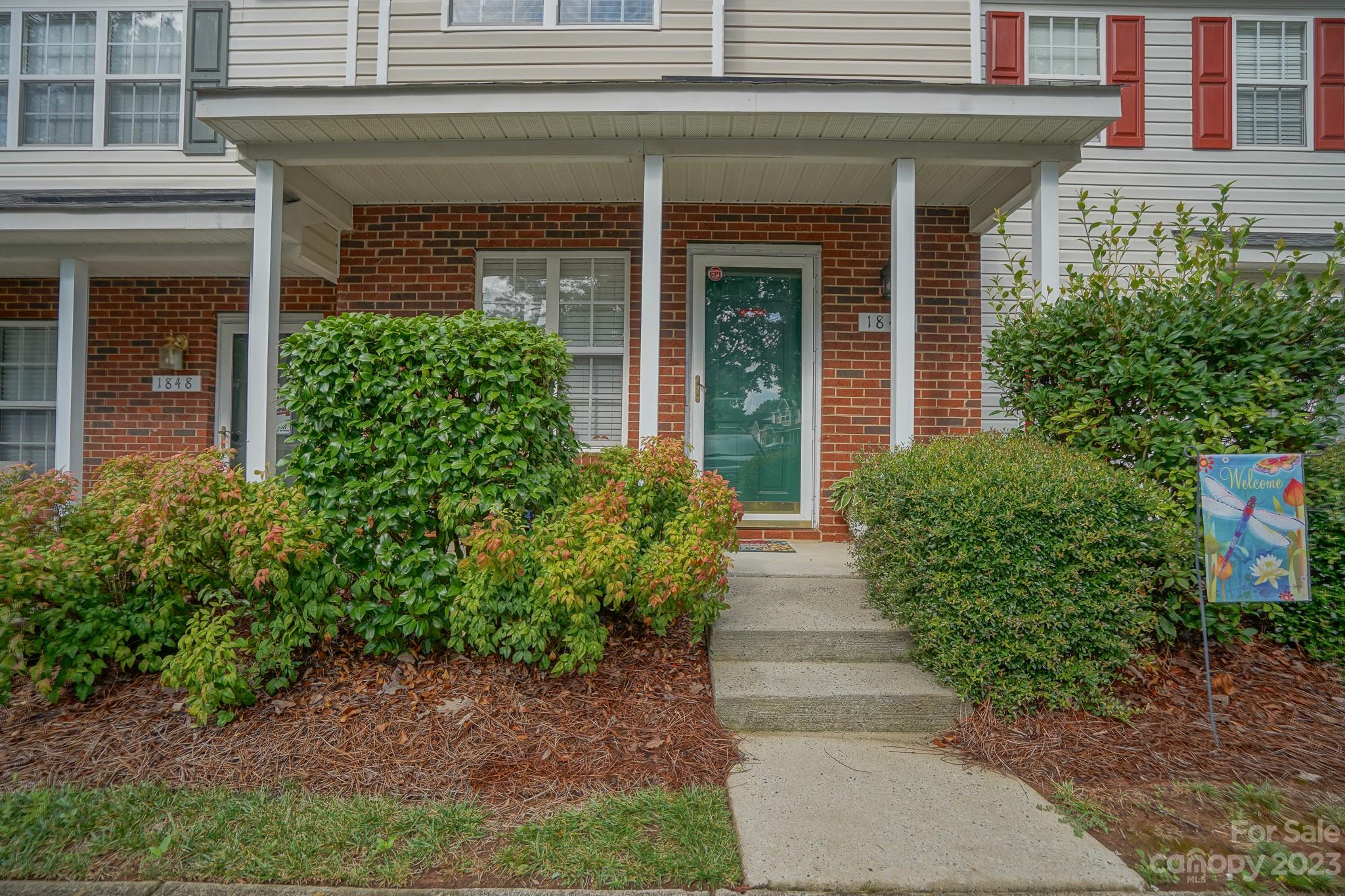 1846 Birch Heights Court Property Photo 2