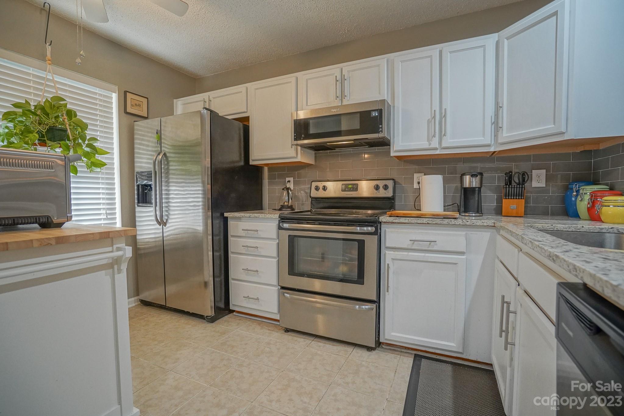1846 Birch Heights Court Property Photo 5